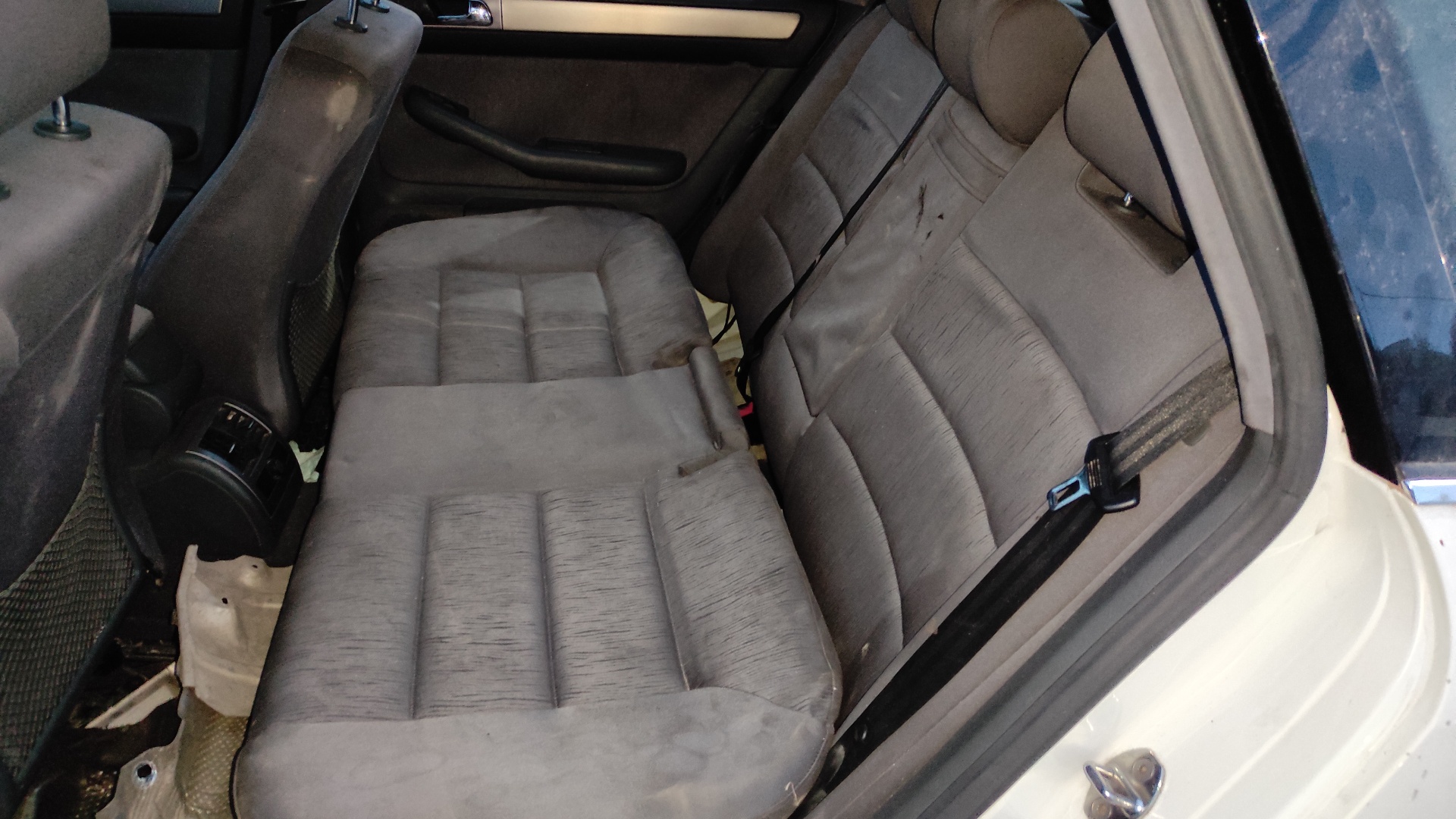 CENTRALITA MOTOR UCE AUDI A6 AVANT (4B5) - vista 3