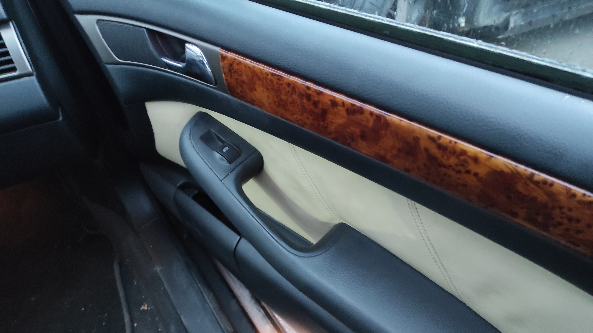 CENTRALITA CIERRE AUDI A6 BERLINA (4B2) - vista 2