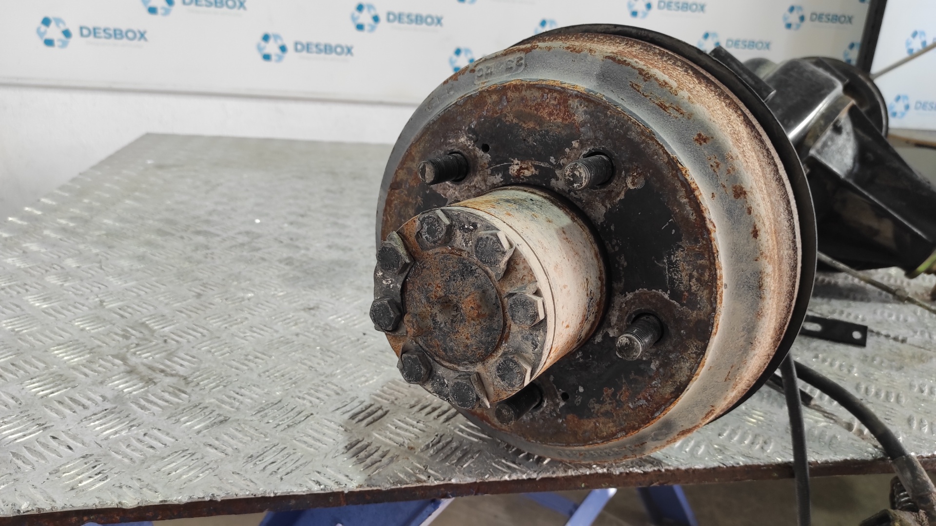 PUENTE TRASERO NISSAN TRADE - vista 5