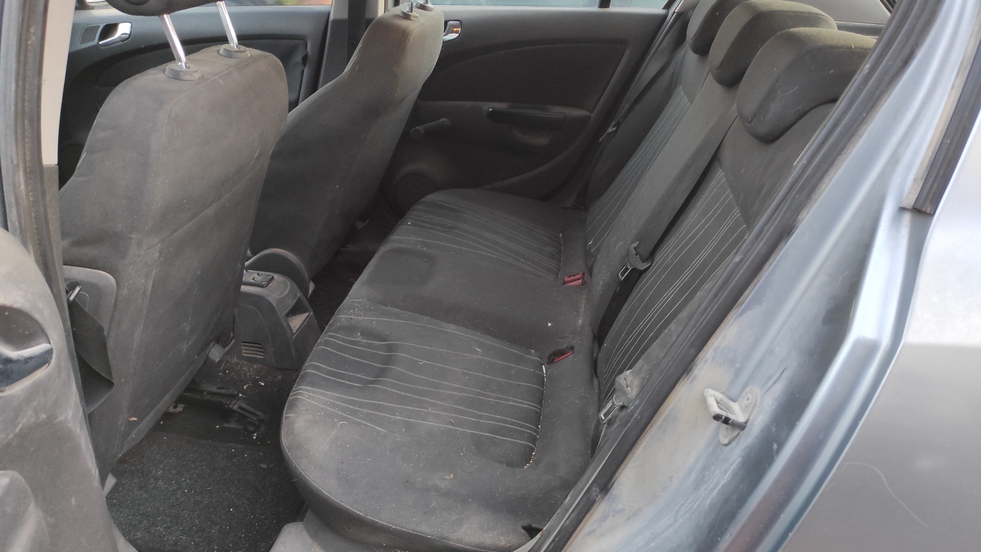 NEUMATICO REPUESTO OPEL CORSA D - vista 3