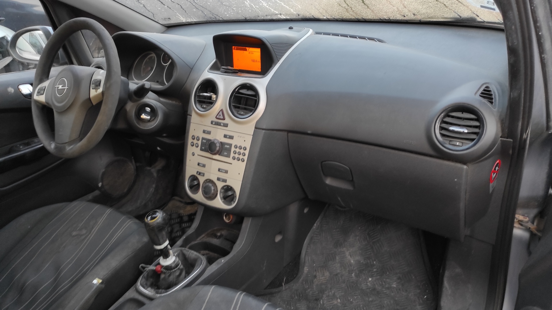 NEUMATICO REPUESTO OPEL CORSA D - vista 12
