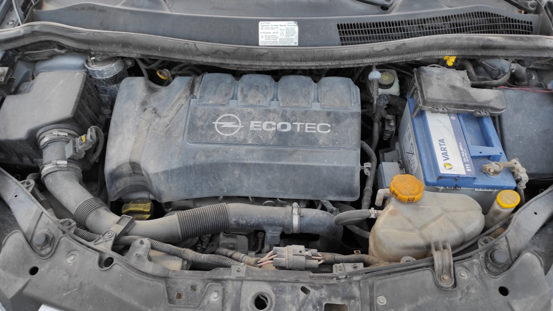 NEUMATICO REPUESTO OPEL CORSA D - vista 10