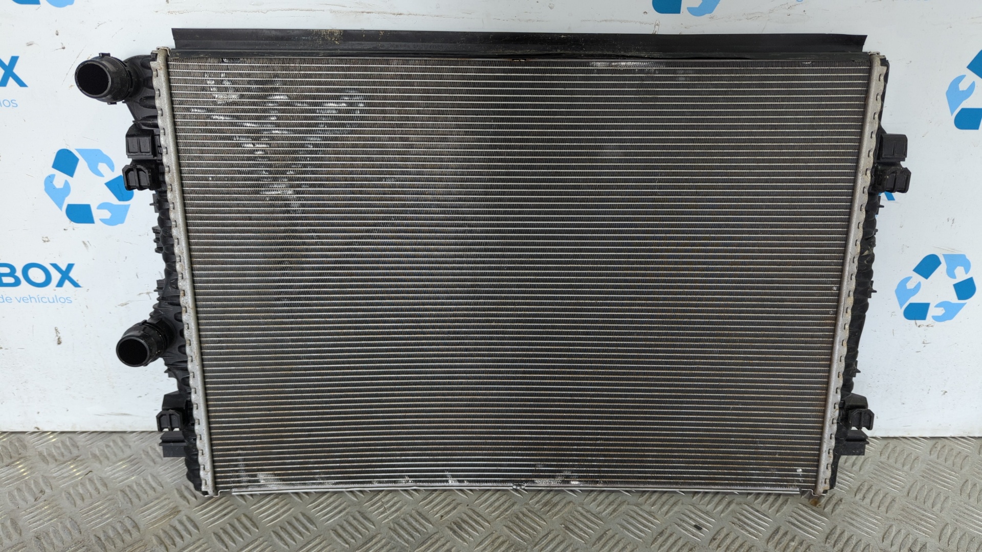 RADIADOR AGUA AUDI Q3 (F3B)