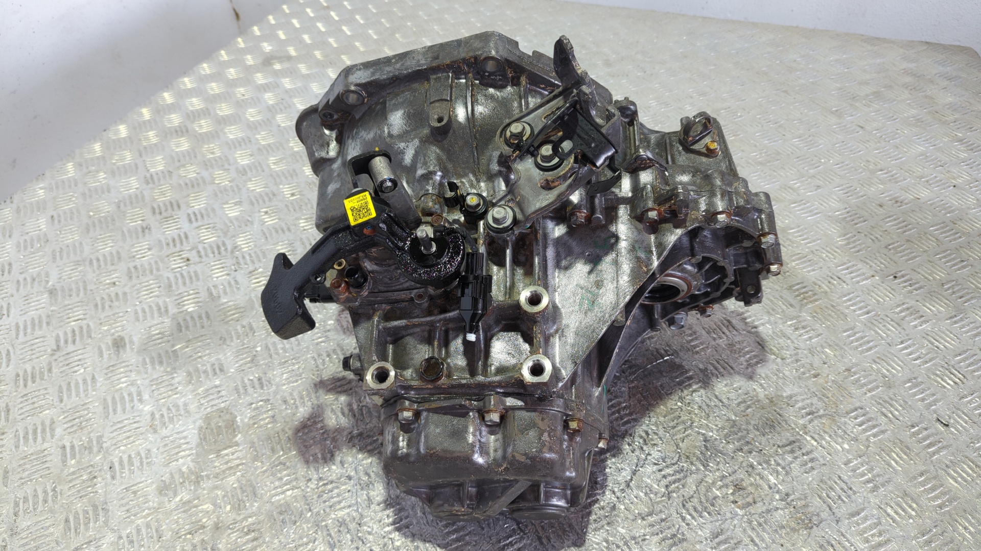 CAJA CAMBIOS KIA XCEED - vista 2