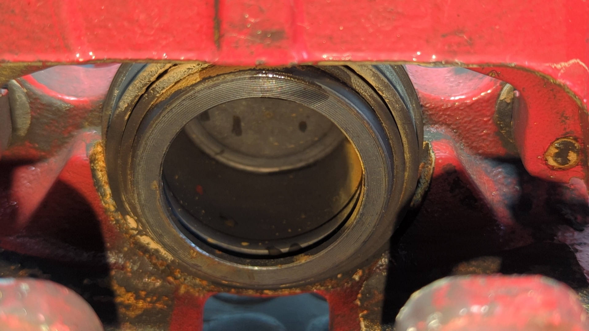 PINZA DE FRENO DELANTERA IZQUIERDA FORD FOCUS LIM. (CB8) - vista 2