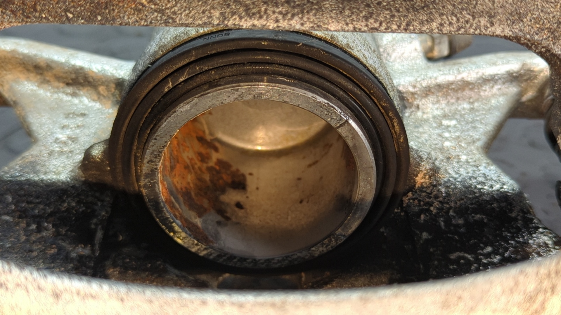 PINZA DE FRENO DELANTERA DERECHA AUDI Q3 (F3B) - vista 2