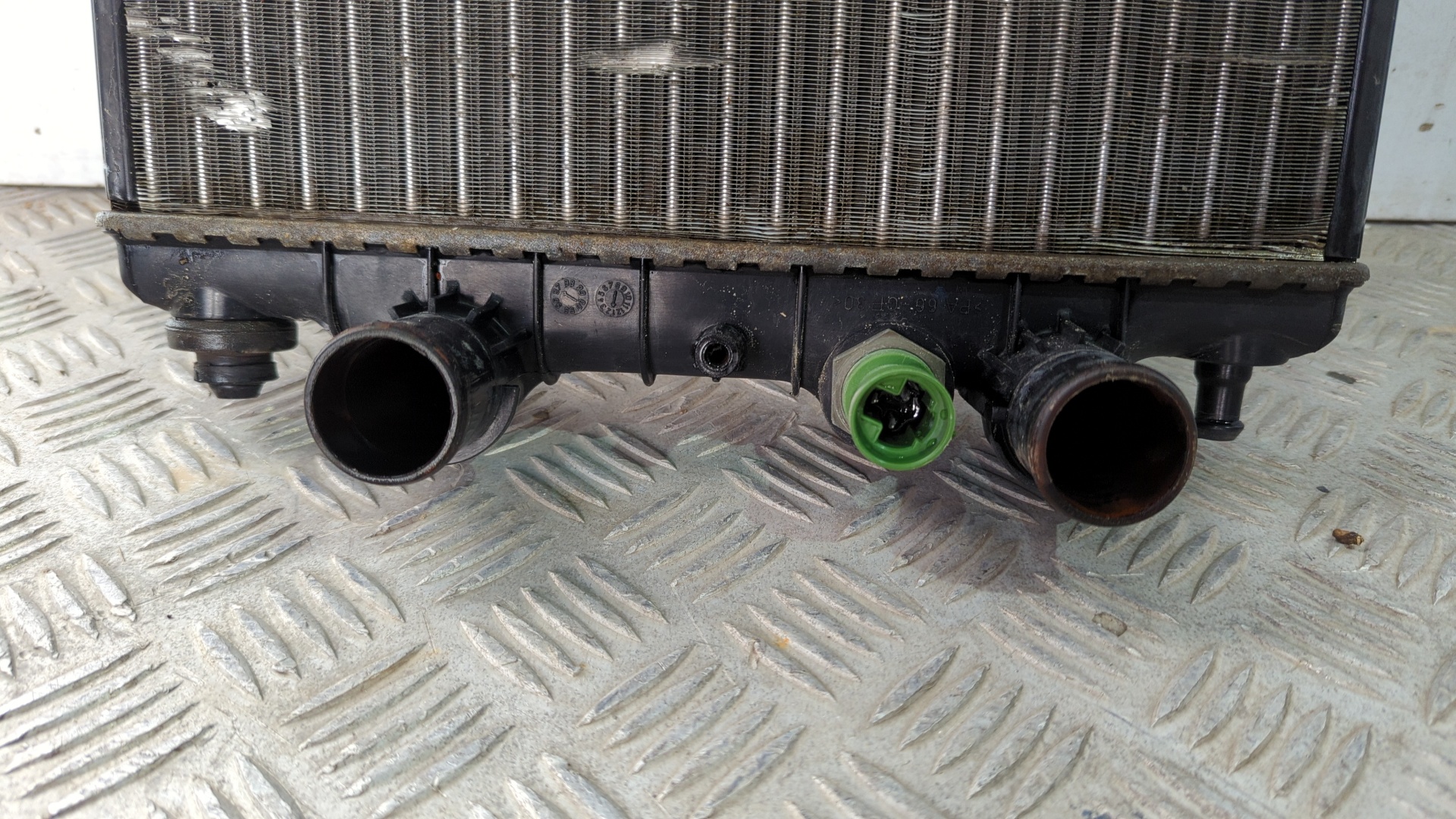 RADIADOR AGUA PIAGGIO (VESPA) PORTER PICK - UP - vista 4