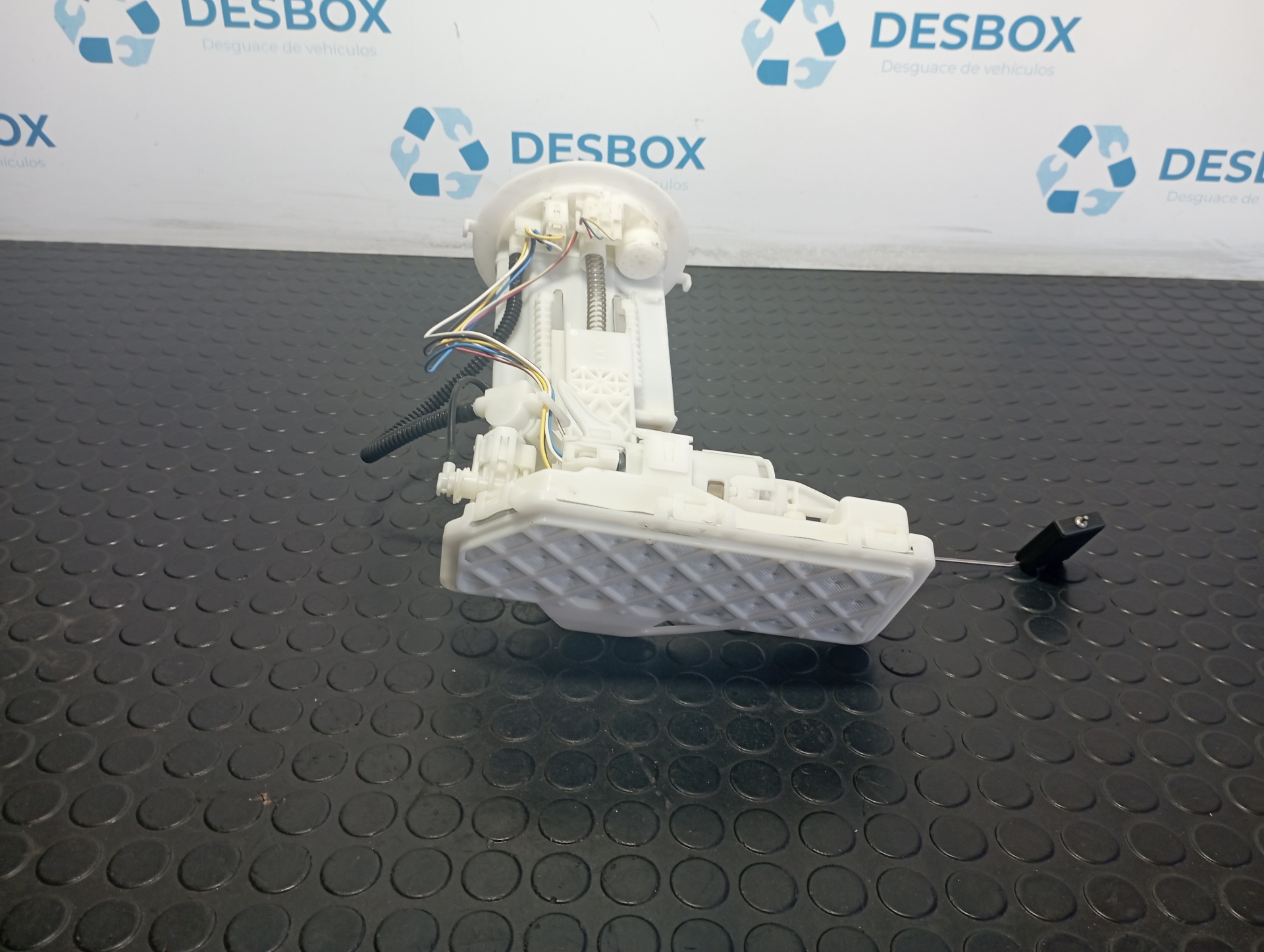 AFORADOR TOYOTA YARIS (XP21) - vista 4