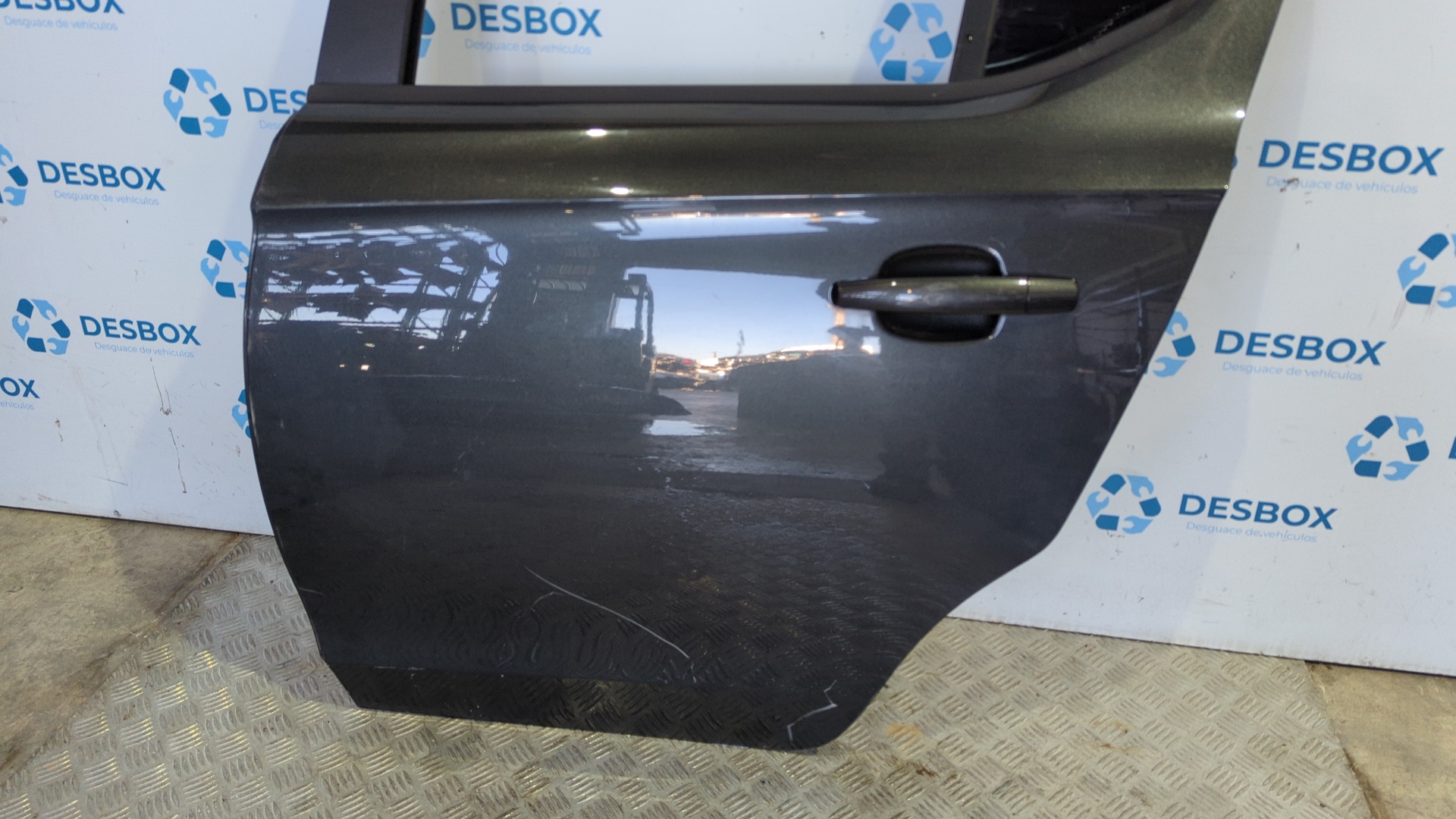 PUERTA TRASERA IZQUIERDA OPEL CORSA E - vista 4