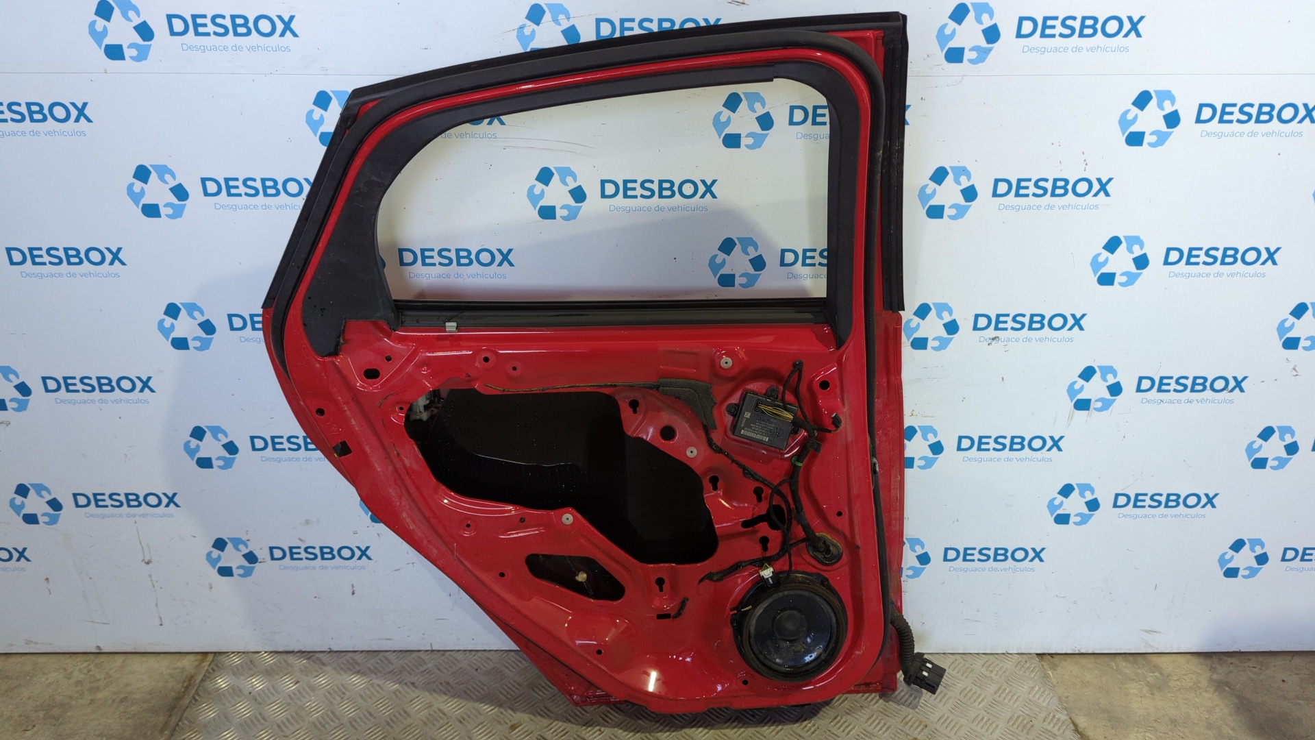 PUERTA TRASERA IZQUIERDA FORD FOCUS LIM. (CB8) - vista 3