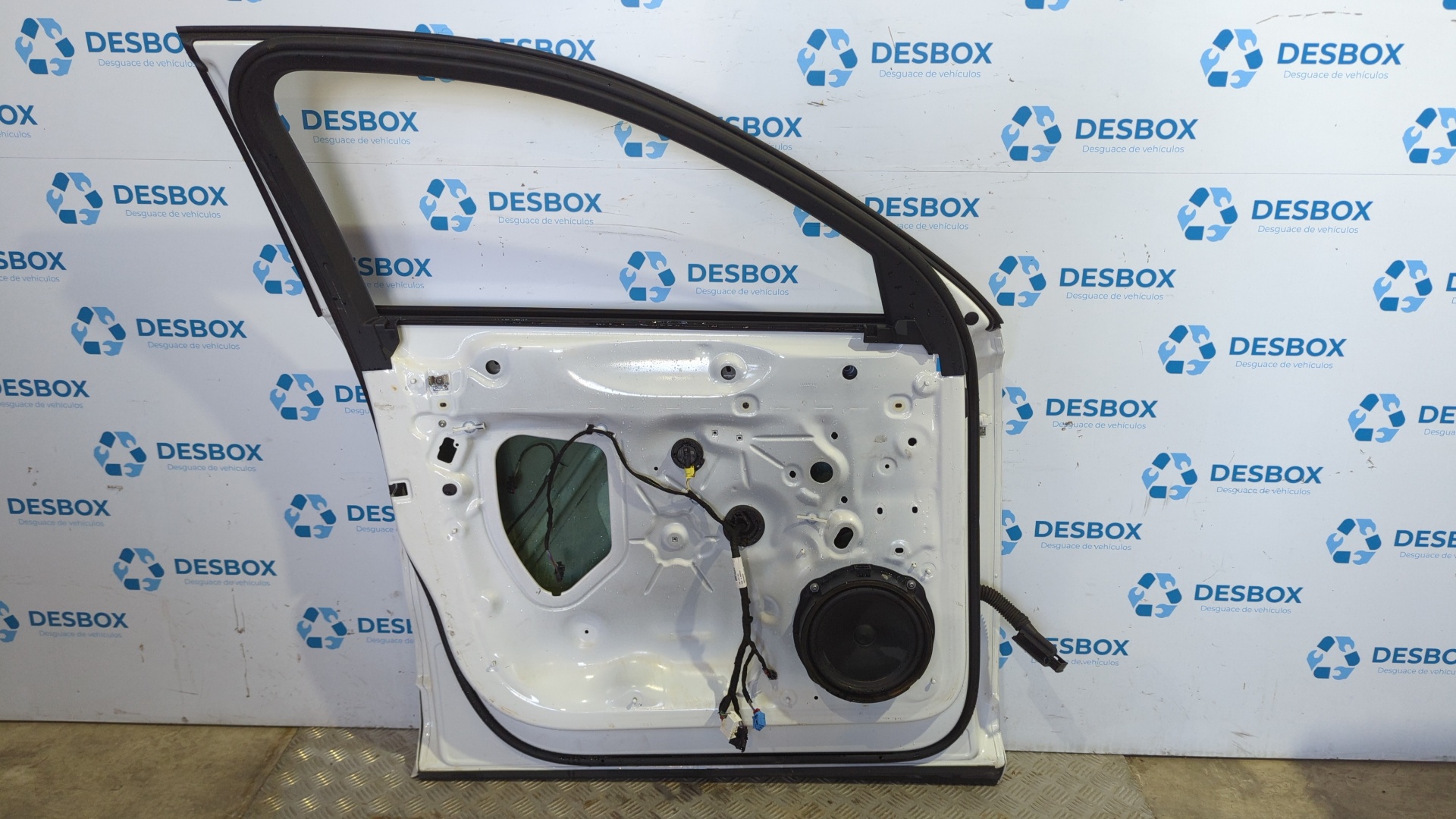 PUERTA DELANTERA IZQUIERDA AUDI Q3 (F3B) - vista 2