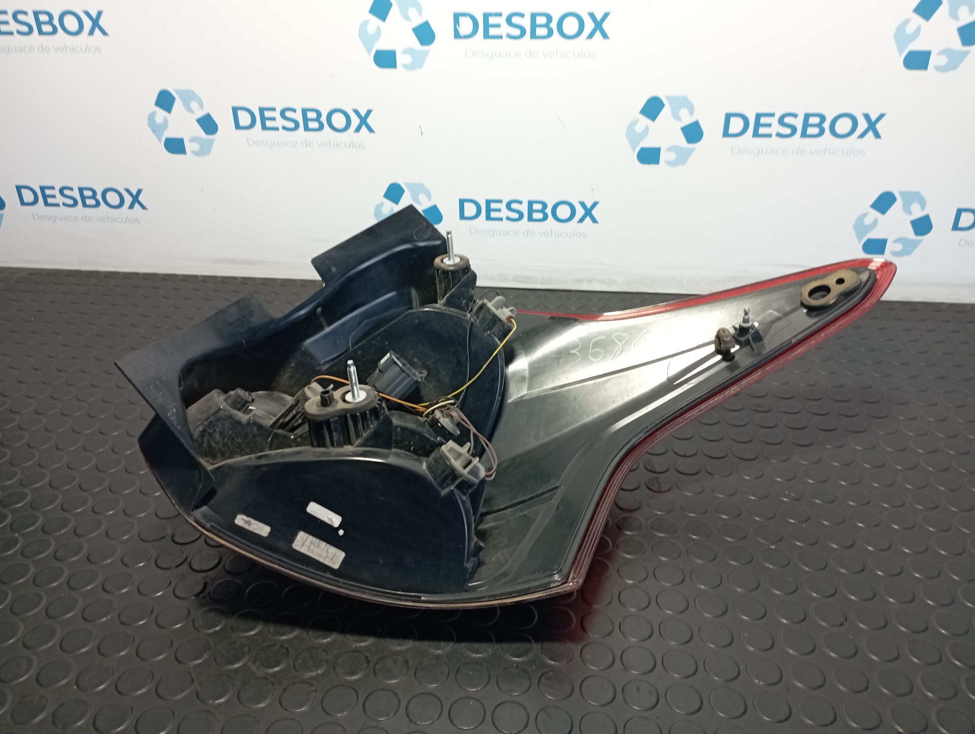 PILOTO TRASERO IZQUIERDO FORD FOCUS TURN. - vista 3