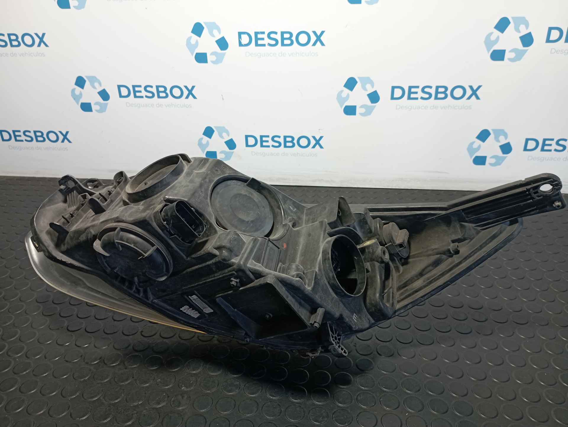 FARO DERECHO FORD FOCUS TURN. - vista 3