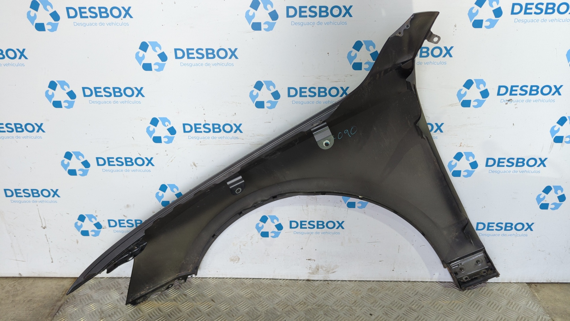 ALETA DELANTERA DERECHA AUDI Q5 (8R) - vista 2