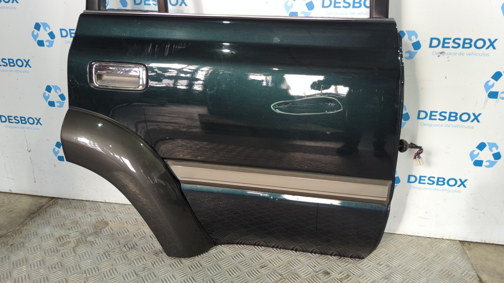 PUERTA TRASERA DERECHA TOYOTA LAND CRUISER HDJ80 - vista 3