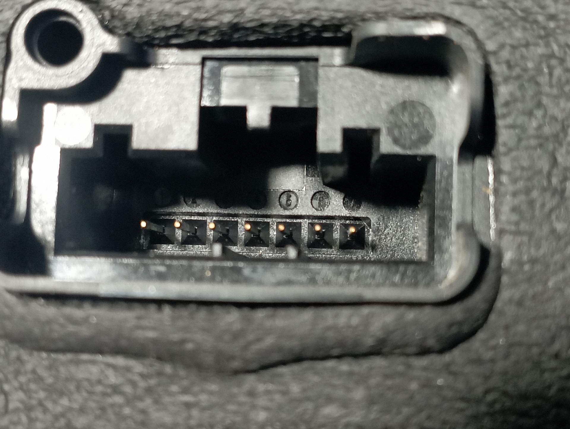 CERRADURA PUERTA TRASERA IZQUIERDA VOLKSWAGEN TIGUAN - vista 4