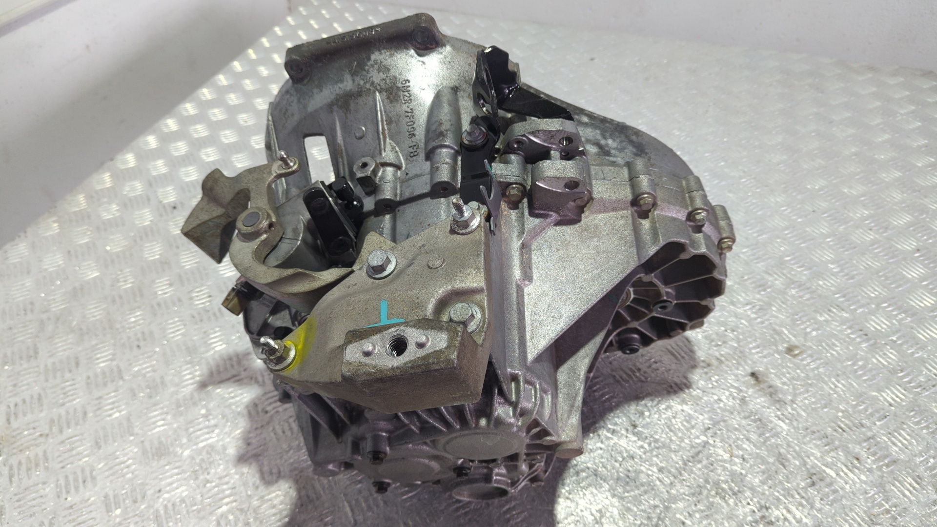 CAJA CAMBIOS FORD MONDEO BER. (CA2) - vista 2