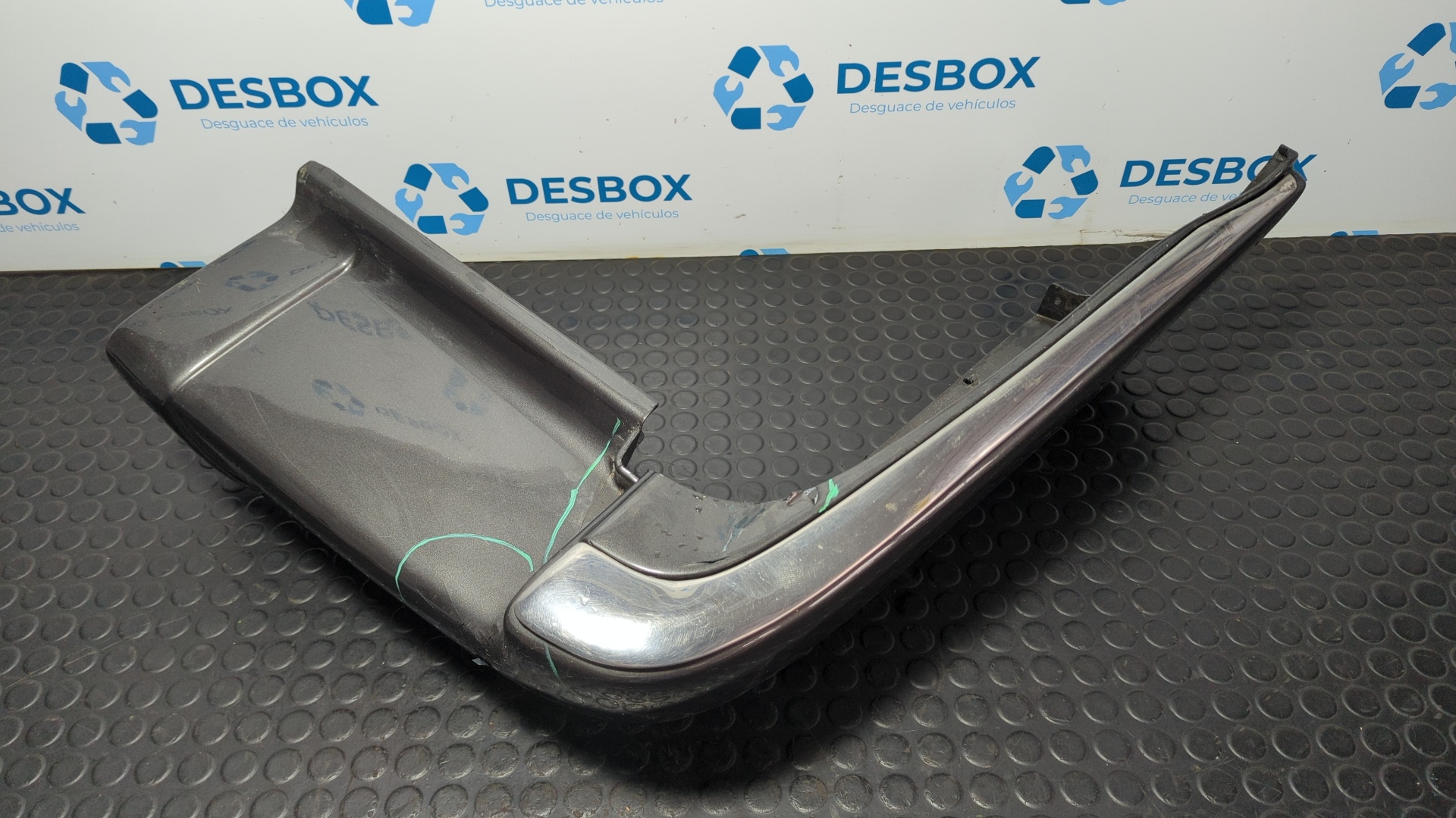 PUNTERA TRASERA DERECHA TOYOTA LAND CRUISER HDJ80 - vista 3