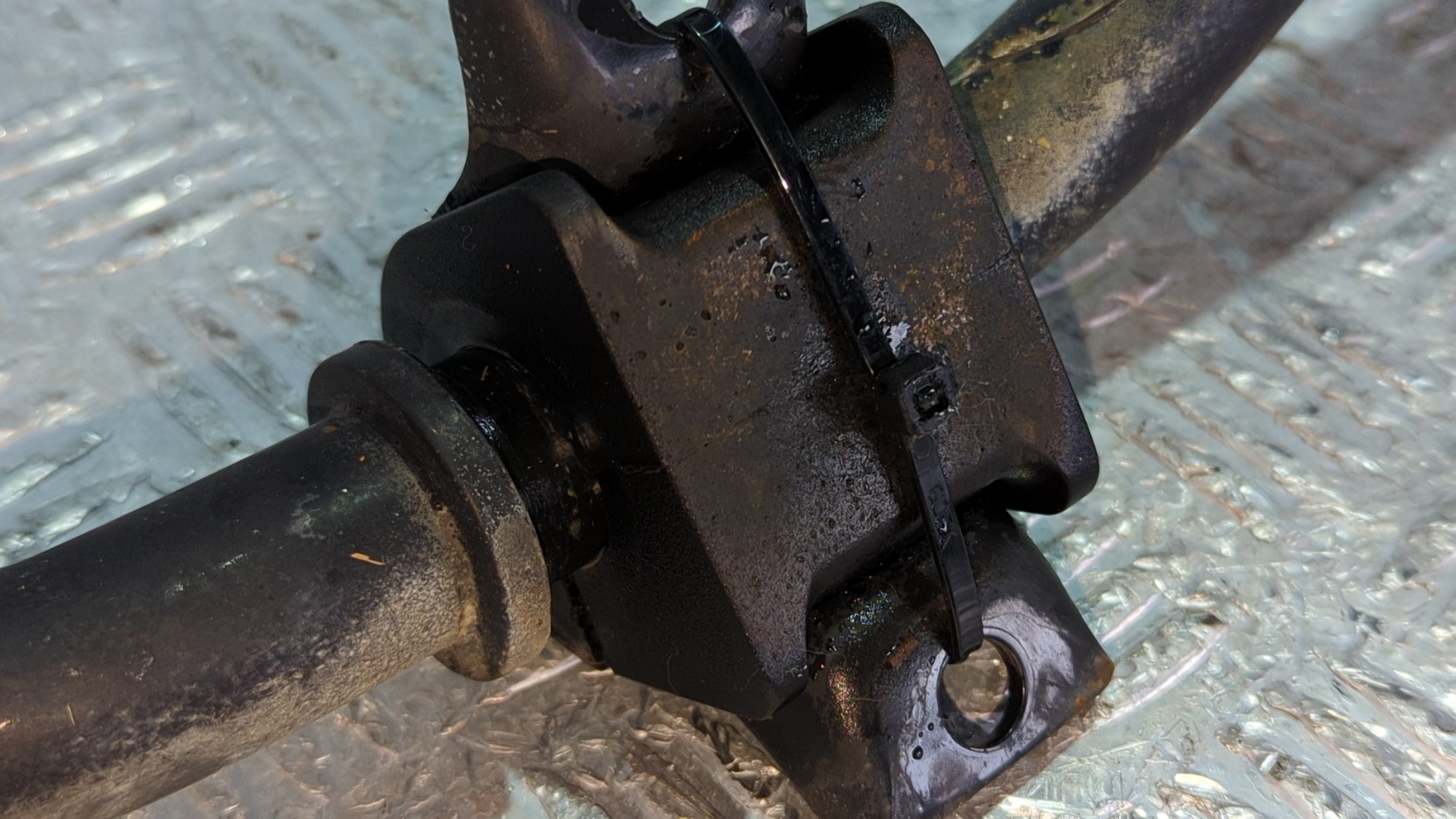 BARRA ESTABILIZADORA DELANTERA MERCEDES-BENZ VITO (W639) BASIC, COMBI - vista 3