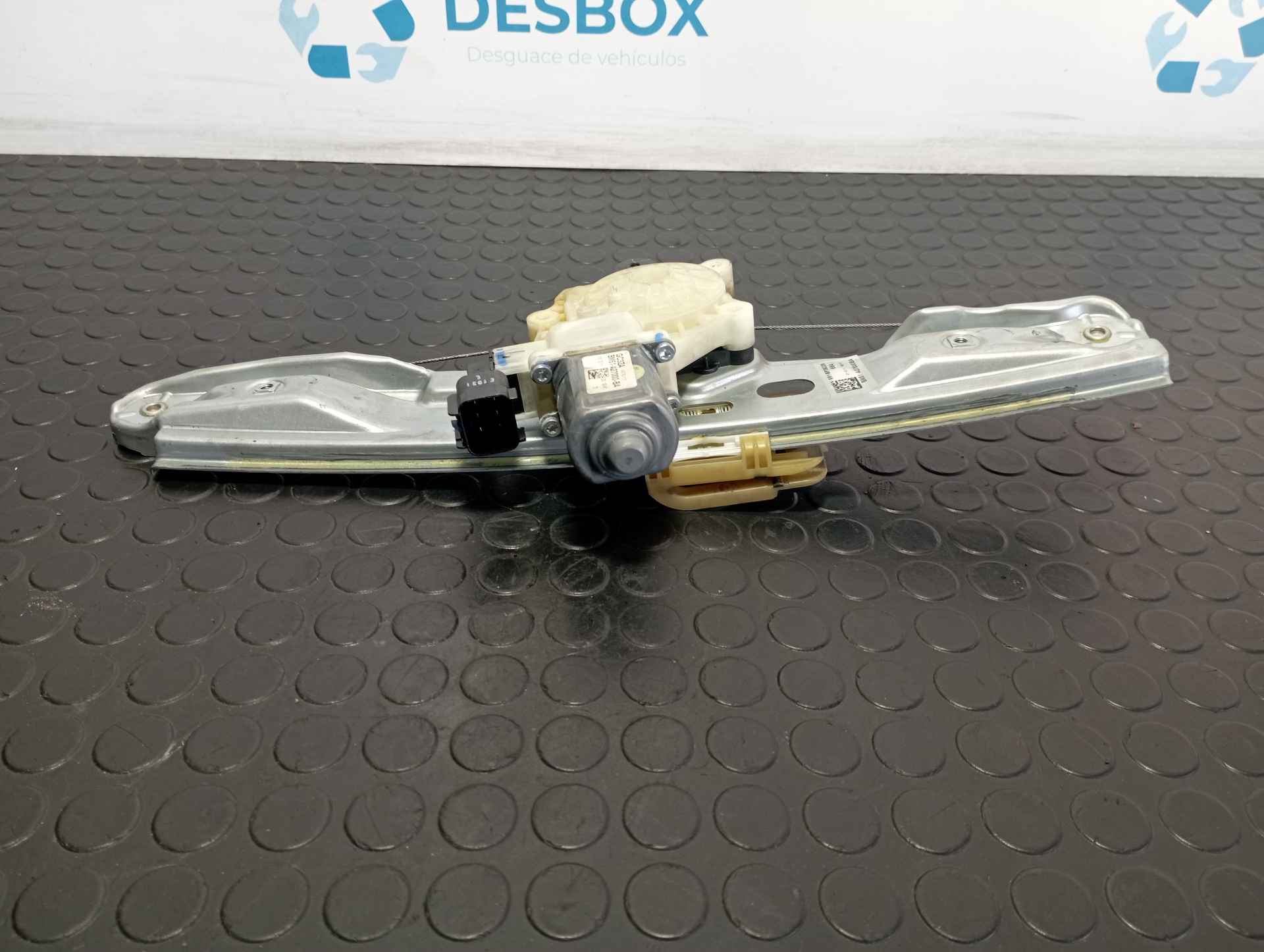 ELEVALUNAS TRASERO DERECHO FORD FOCUS TURN. - vista 3