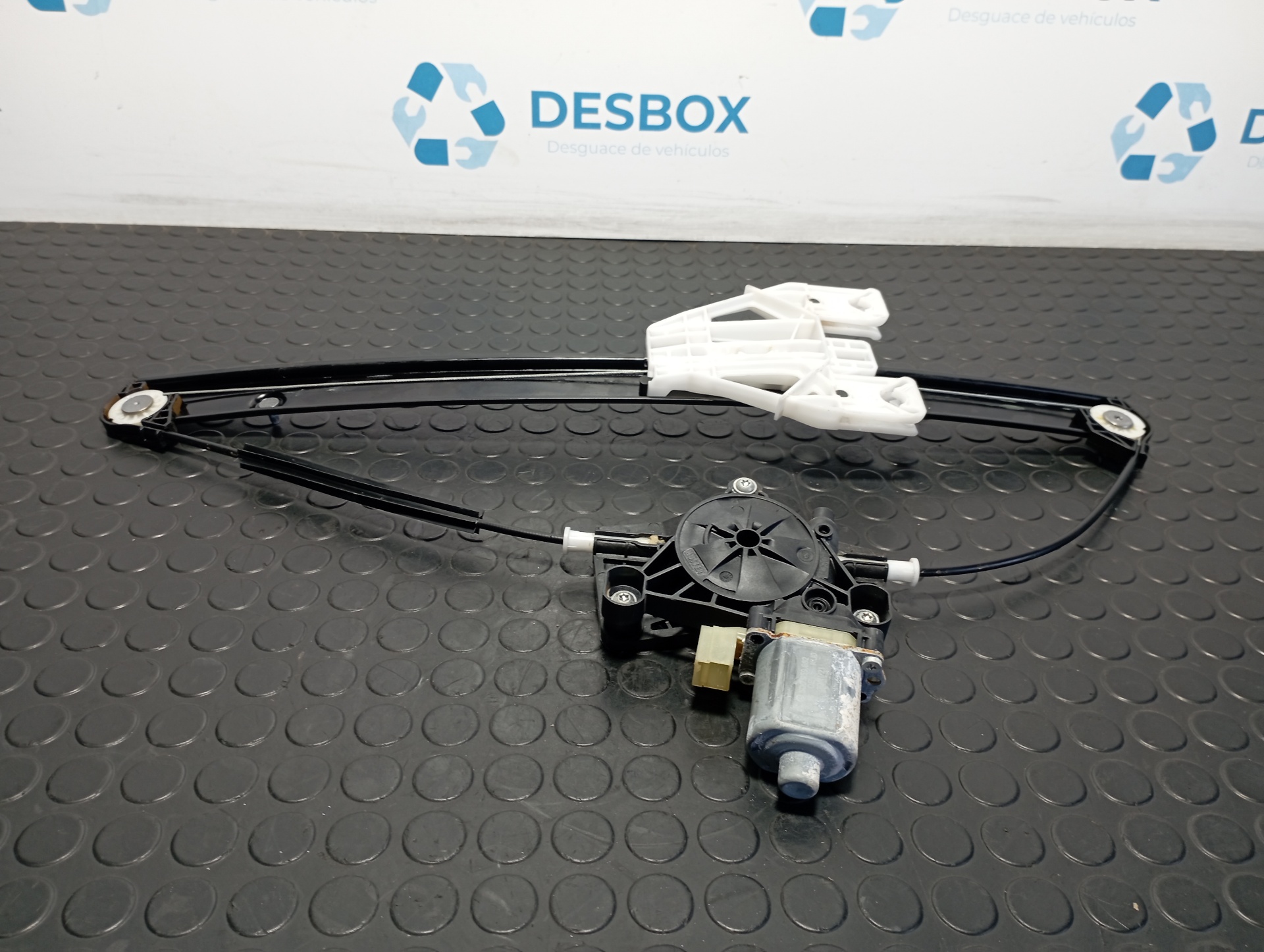 ELEVALUNAS TRASERO DERECHO AUDI Q3 (F3B) - vista 4