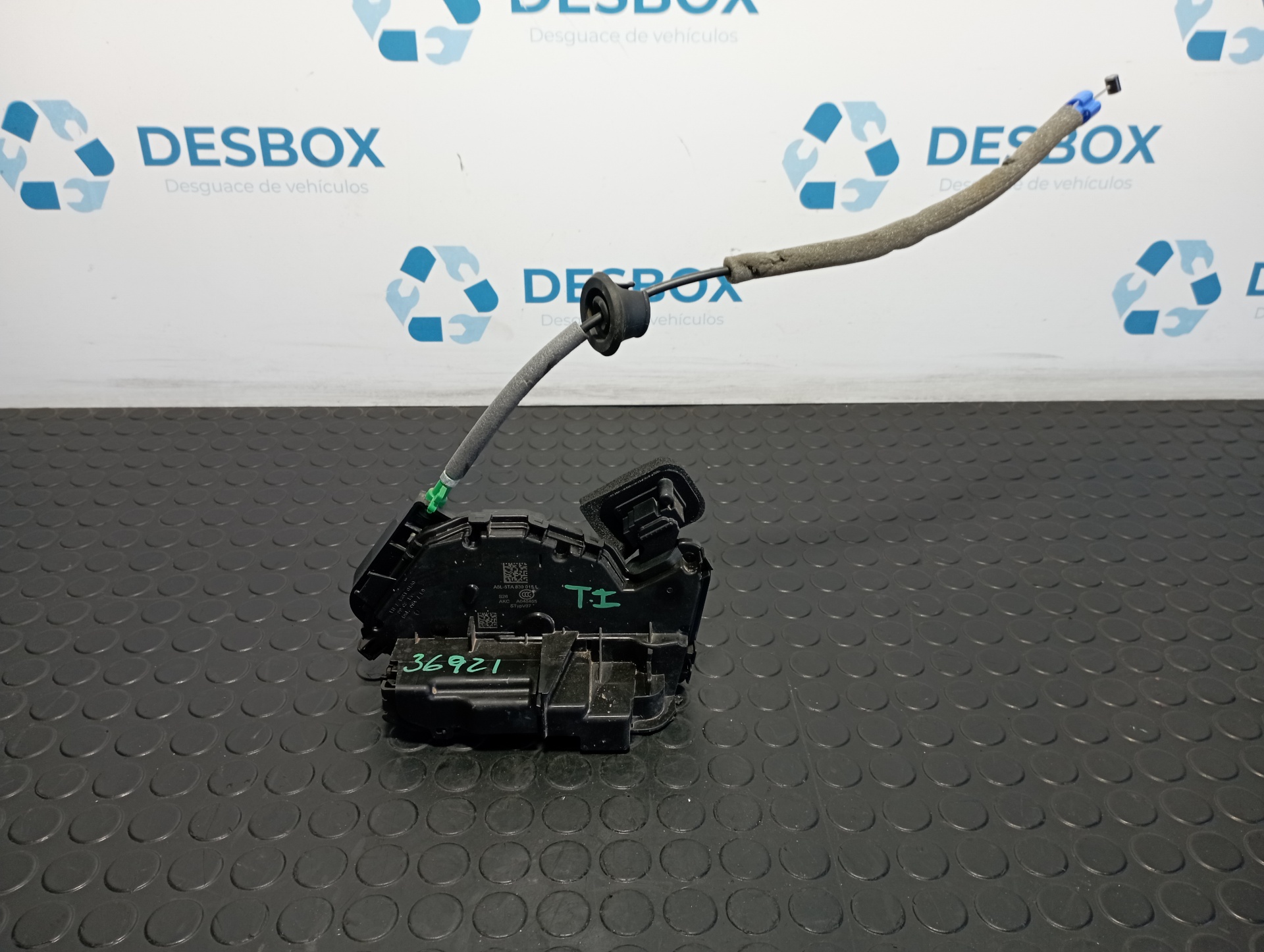 CERRADURA PUERTA TRASERA IZQUIERDA AUDI Q3 (F3B)