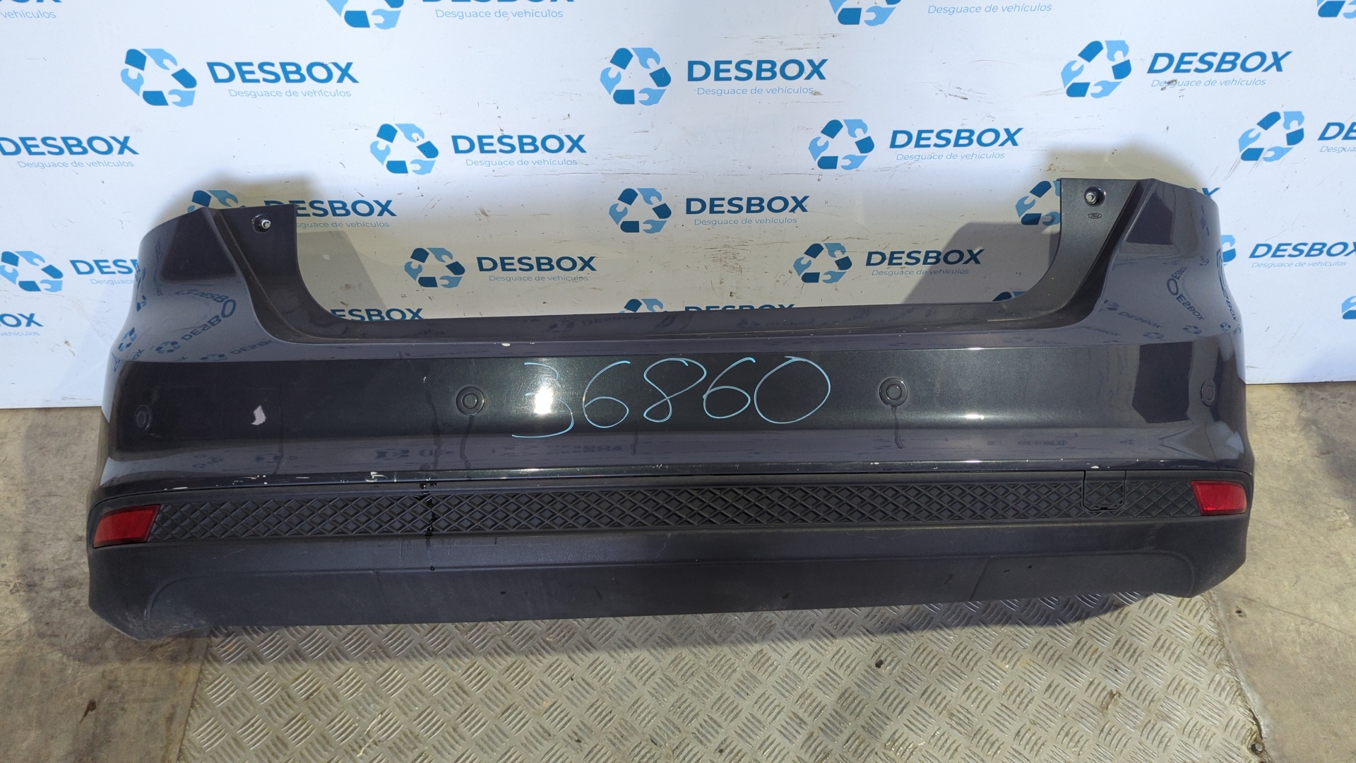 PARAGOLPES TRASERO FORD FOCUS TURN.