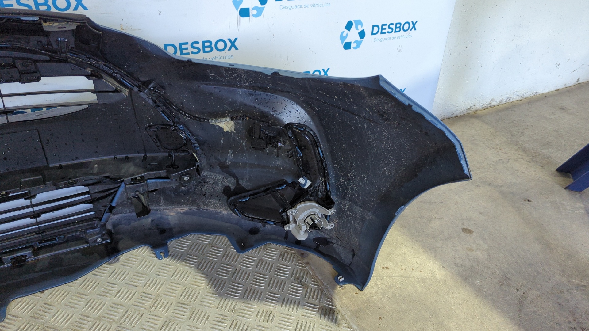 PARAGOLPES DELANTERO TOYOTA YARIS (XP21) - vista 2