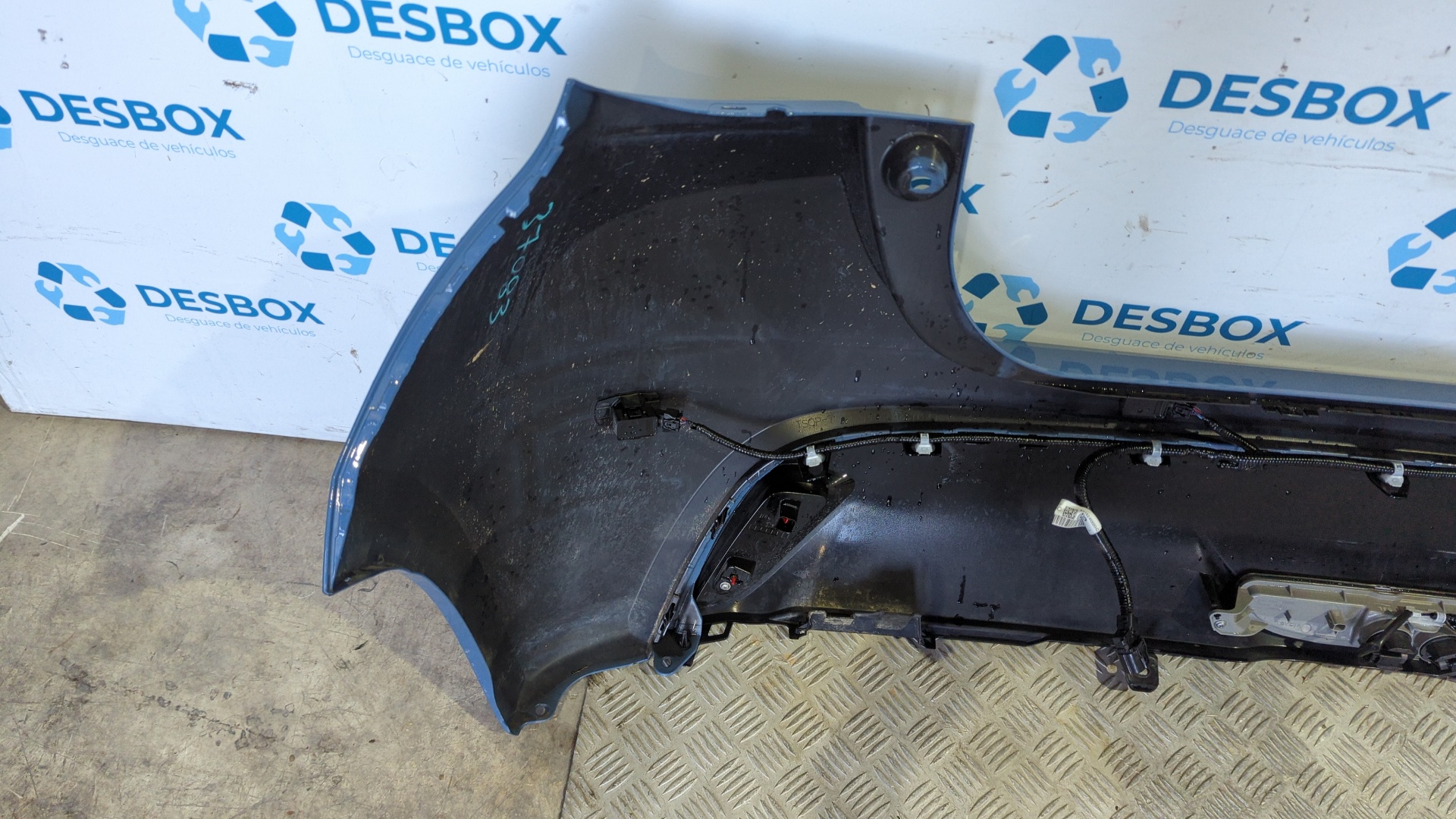PARAGOLPES TRASERO TOYOTA YARIS (XP21) - vista 3