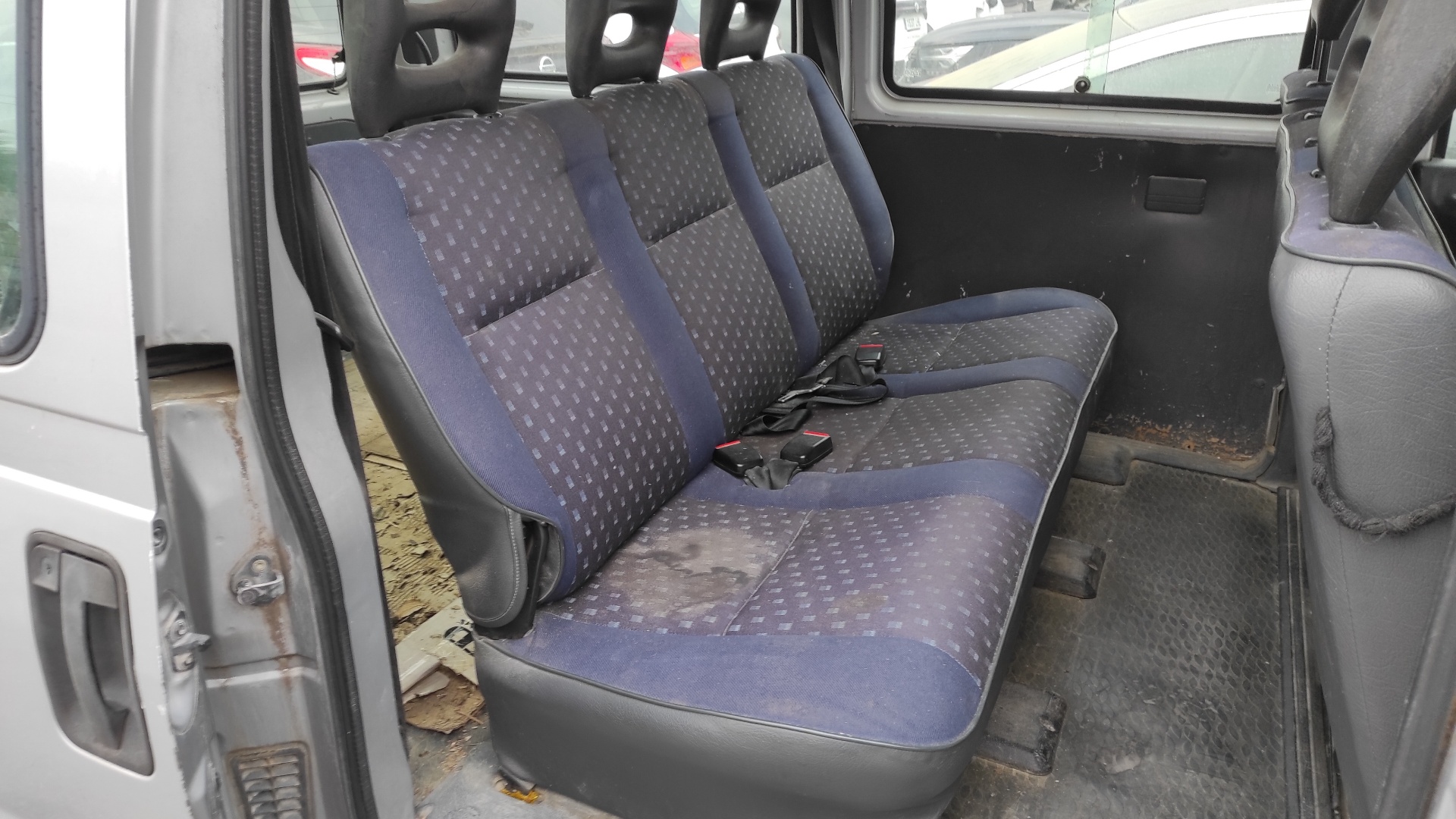 REJILLA DELANTERA PEUGEOT EXPERT KOMBI - vista 5