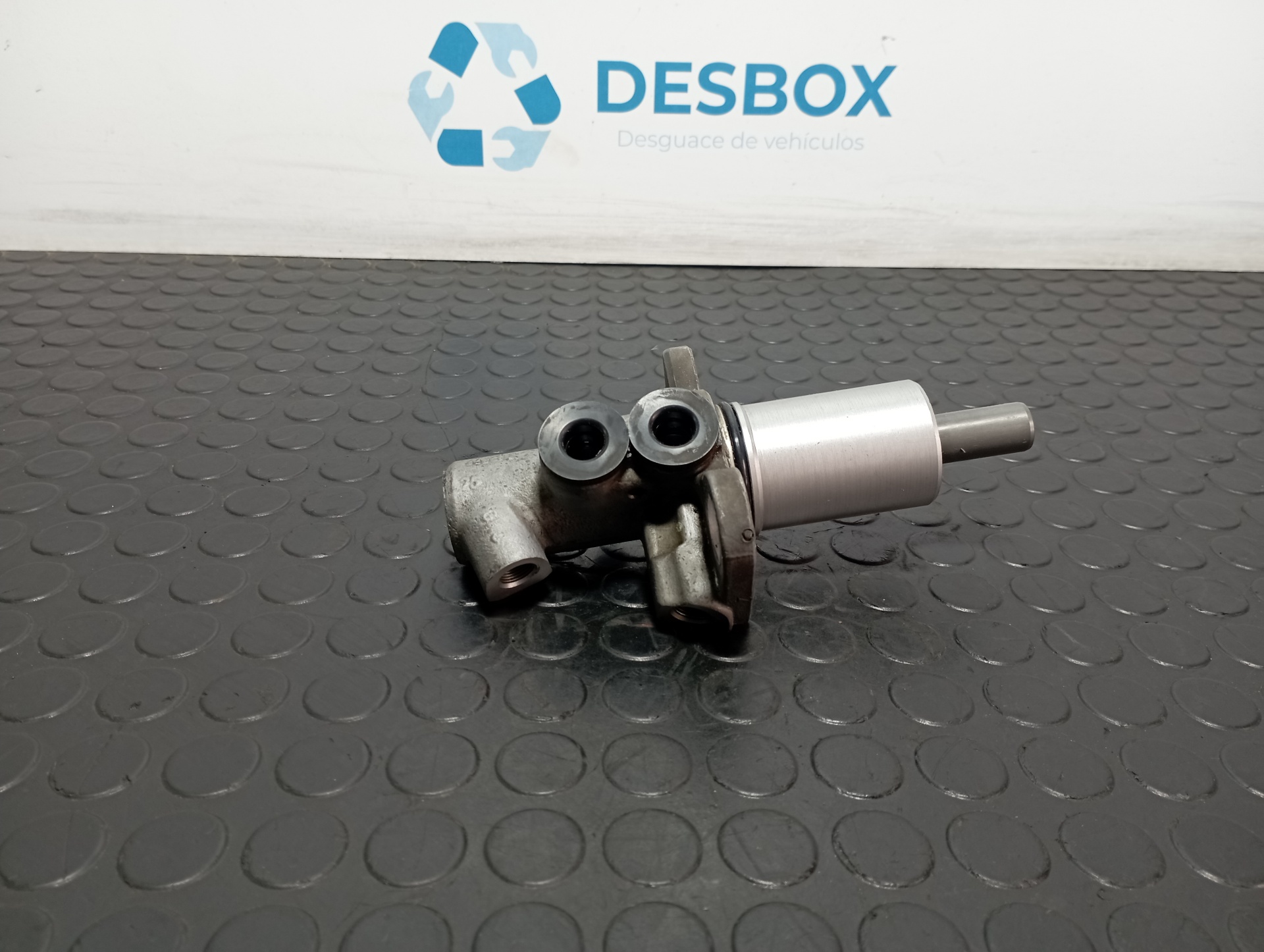 BOMBA FRENO VOLKSWAGEN PASSAT BERLINA (3B3) - vista 3