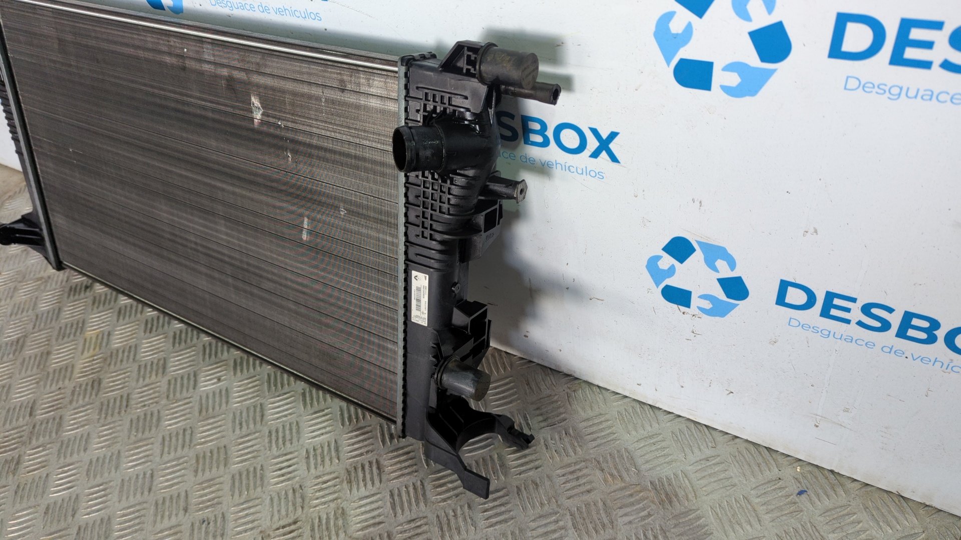 RADIADOR AGUA RENAULT MEGANE III BERLINA 5 P - vista 3