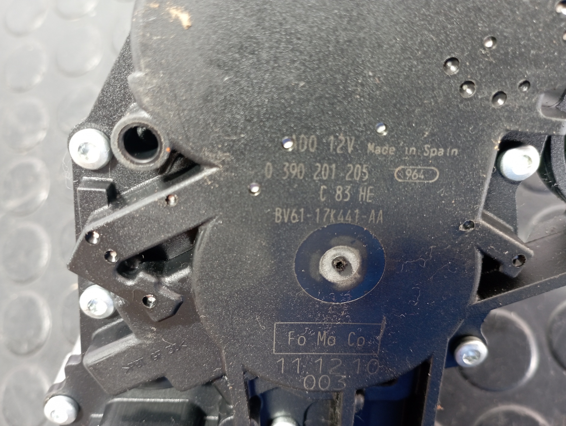 MOTOR LIMPIA TRASERO FORD FOCUS TURN. - vista 3