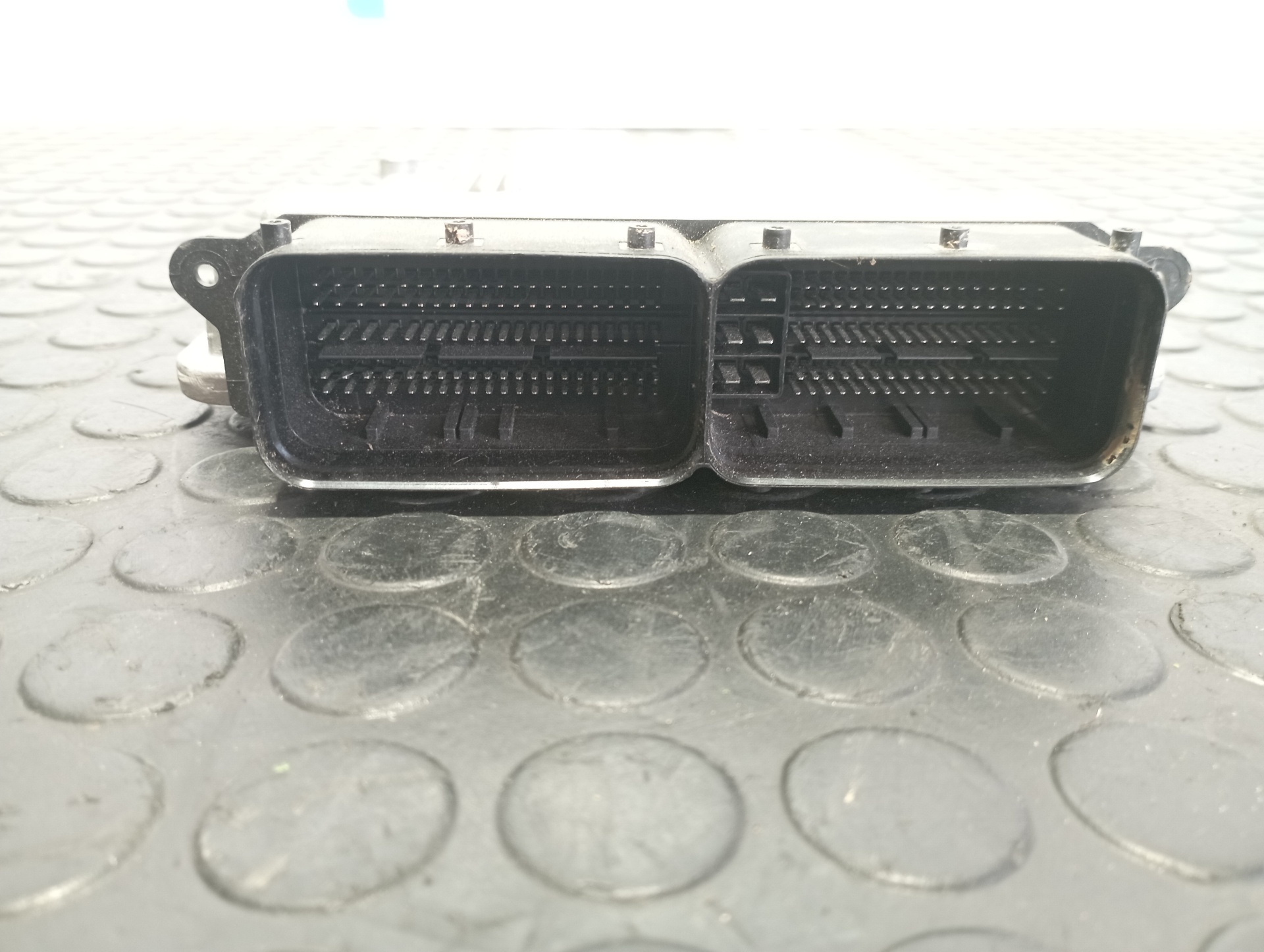 CENTRALITA MOTOR UCE AUDI Q3 (F3B) - vista 3