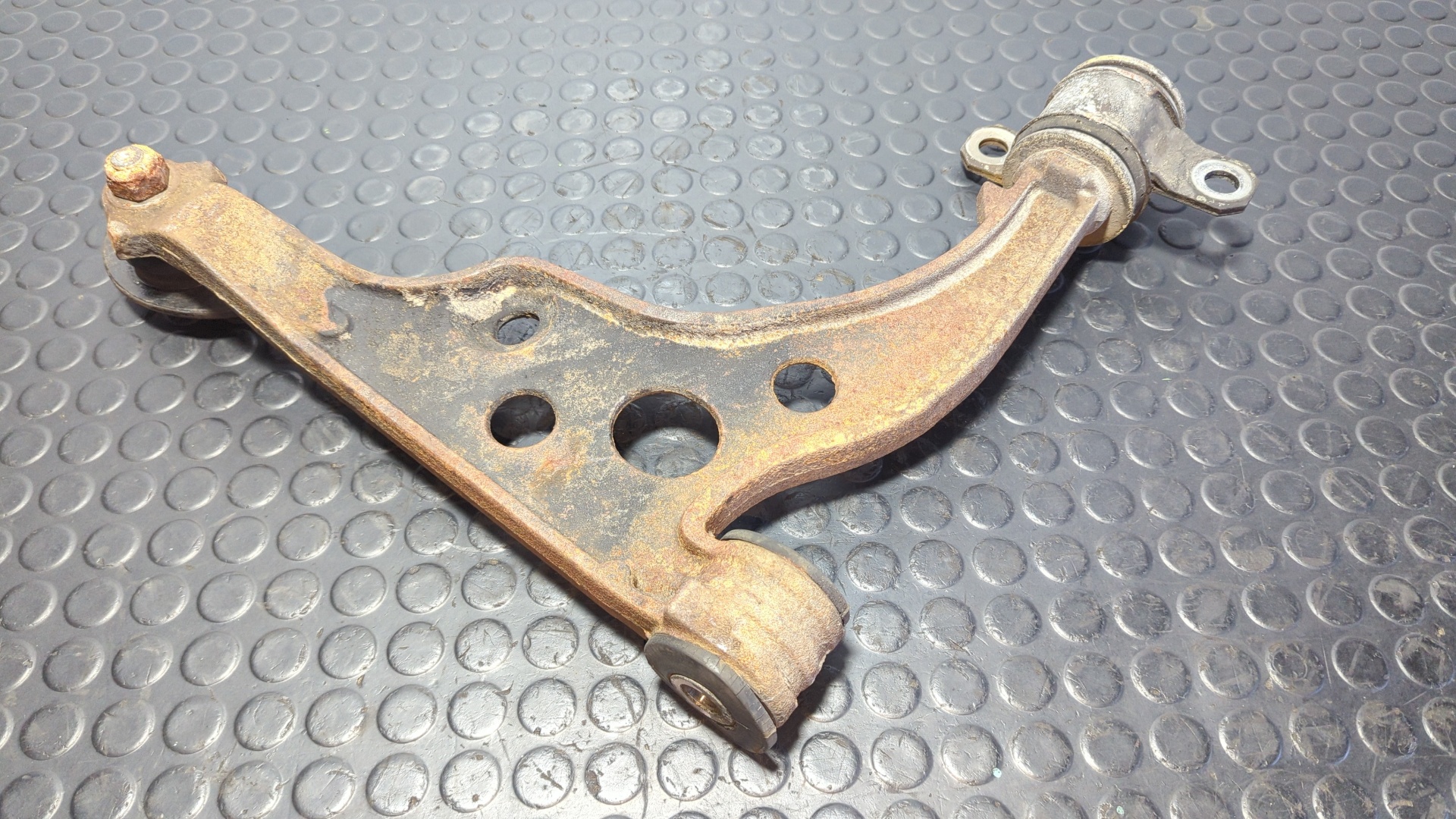 BRAZO IZQUIERDO INFERIOR DELANTERO FIAT DUCATO CAJA CERRADA (DESDE 03.94) - vista 2