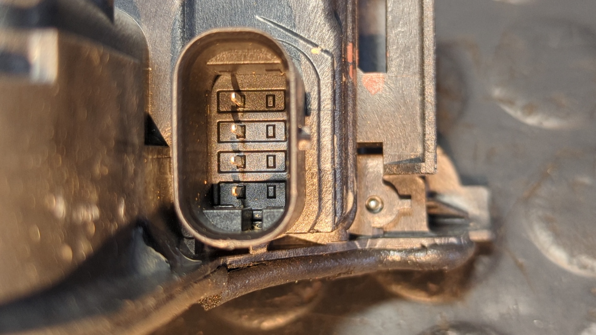 CERRADURA PUERTA DELANTERA DERECHA BMW SERIE X1 (F48) - vista 3