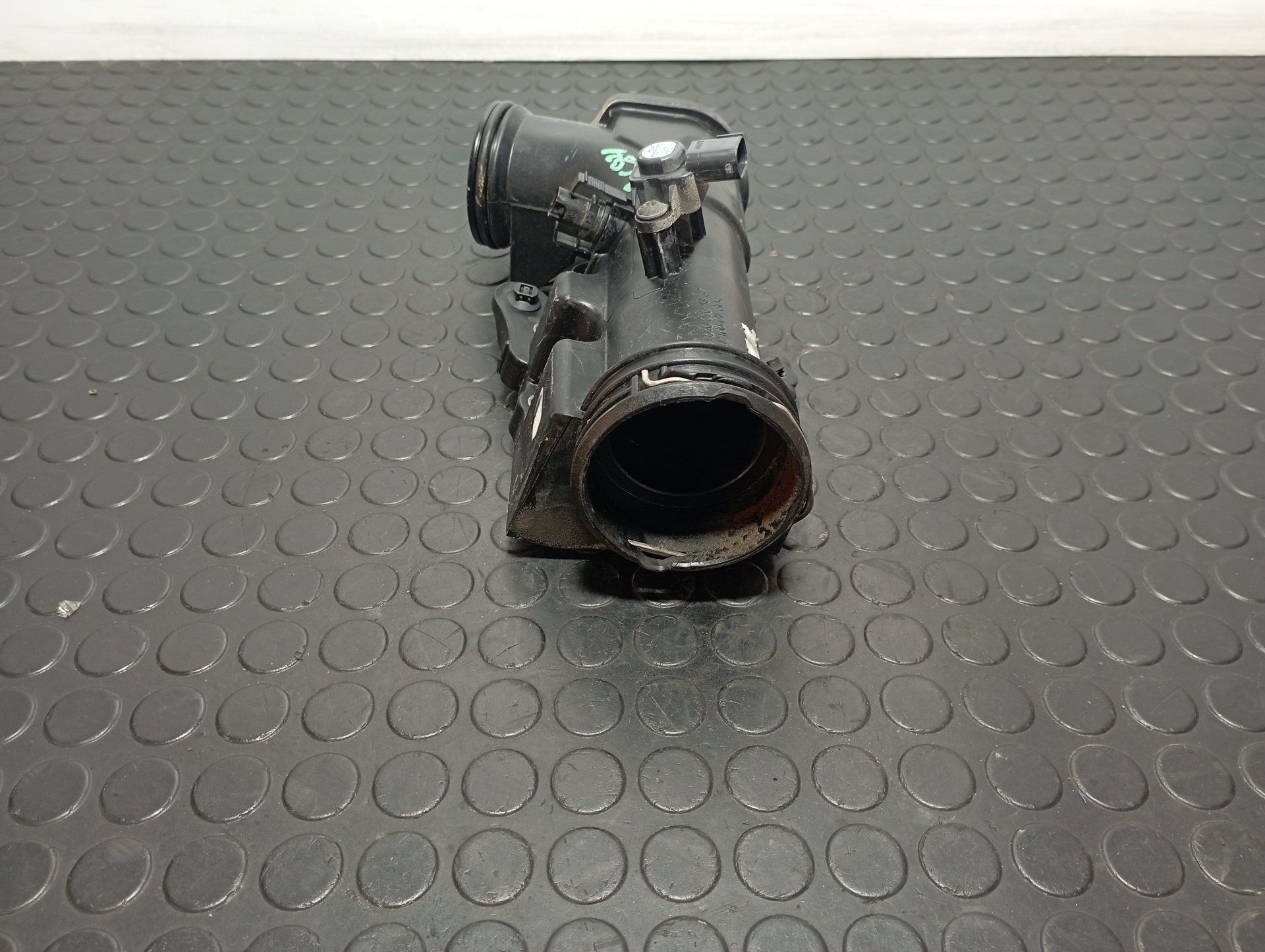 TUBO MERCEDES-BENZ VITO (W639) BASIC, COMBI - vista 3