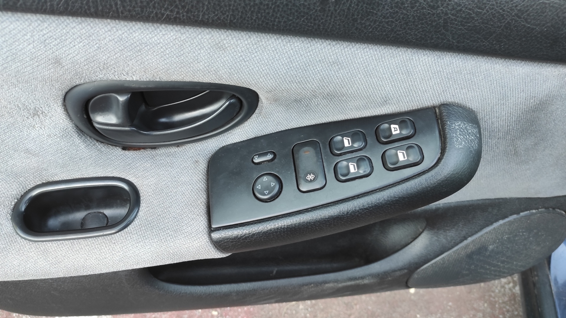 REFUERZO PARAGOLPES DELANTERO PEUGEOT 406 BERLINA (S1/S2) - vista 8