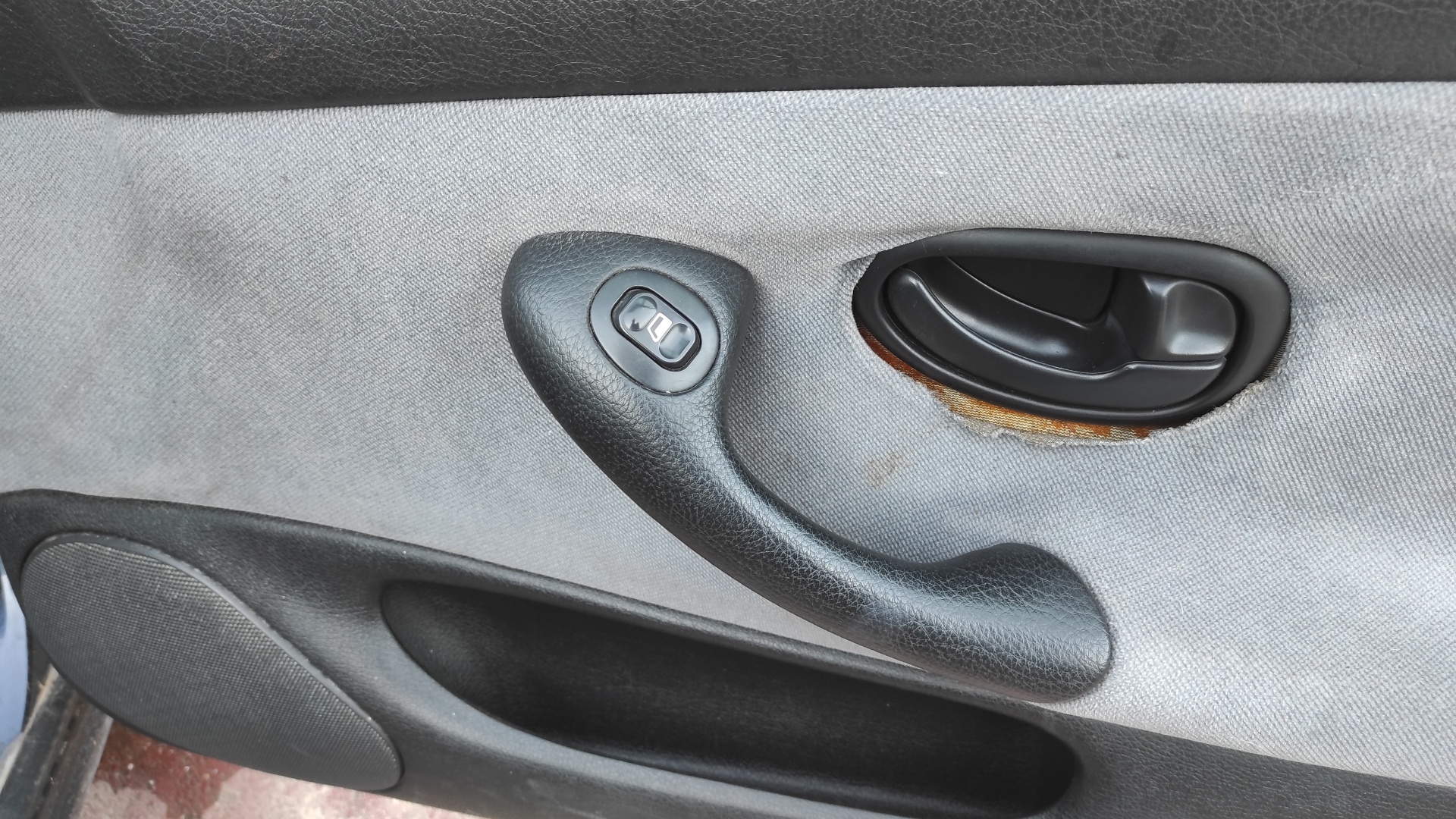 REFUERZO PARAGOLPES DELANTERO PEUGEOT 406 BERLINA (S1/S2) - vista 11