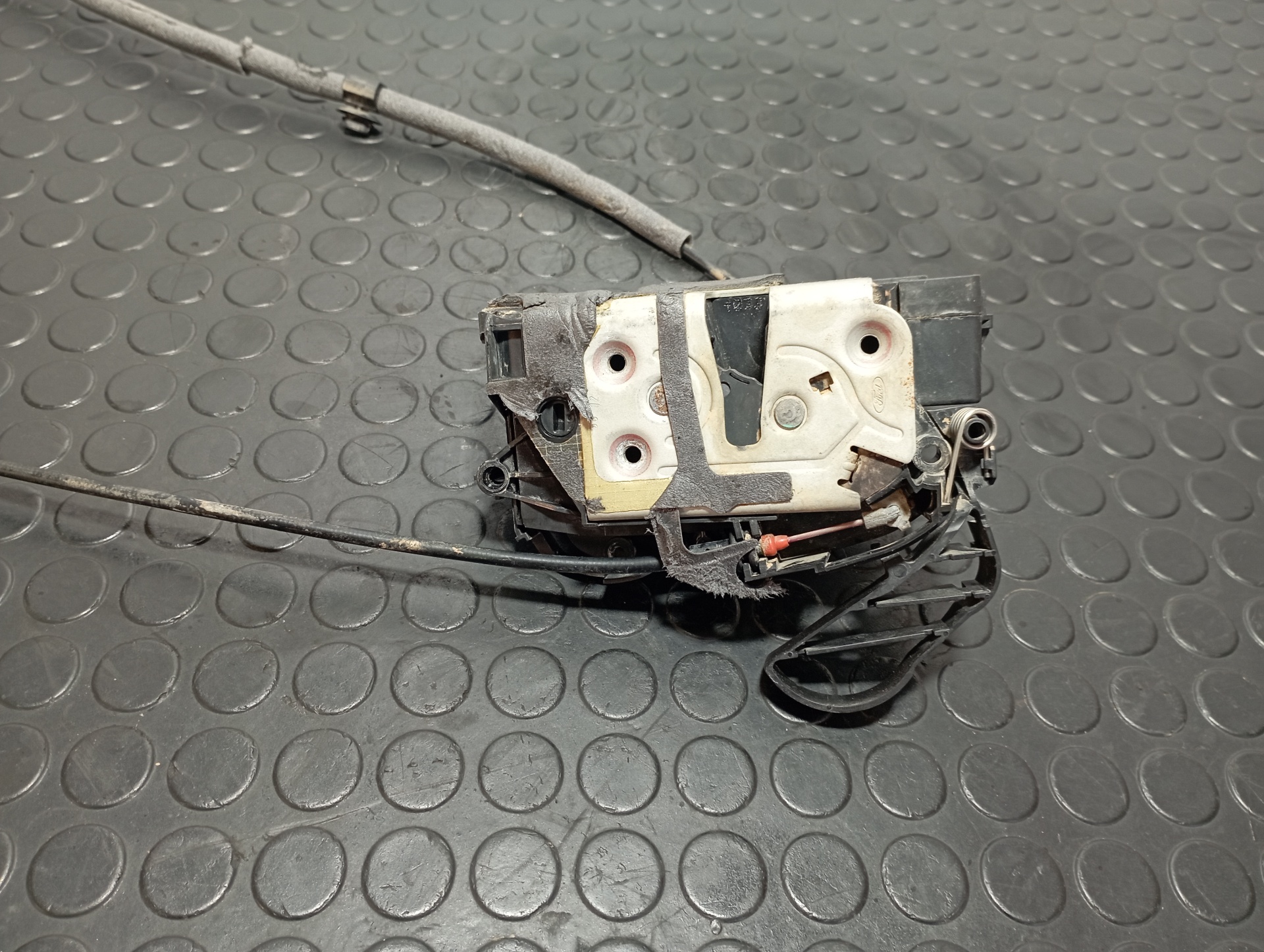 CERRADURA PUERTA DELANTERA IZQUIERDA FORD FOCUS LIM. (CB8) - vista 3