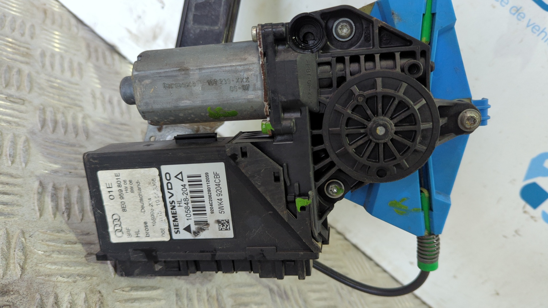 ELEVALUNAS TRASERO IZQUIERDO AUDI A4 BERLINA (8E) - vista 3