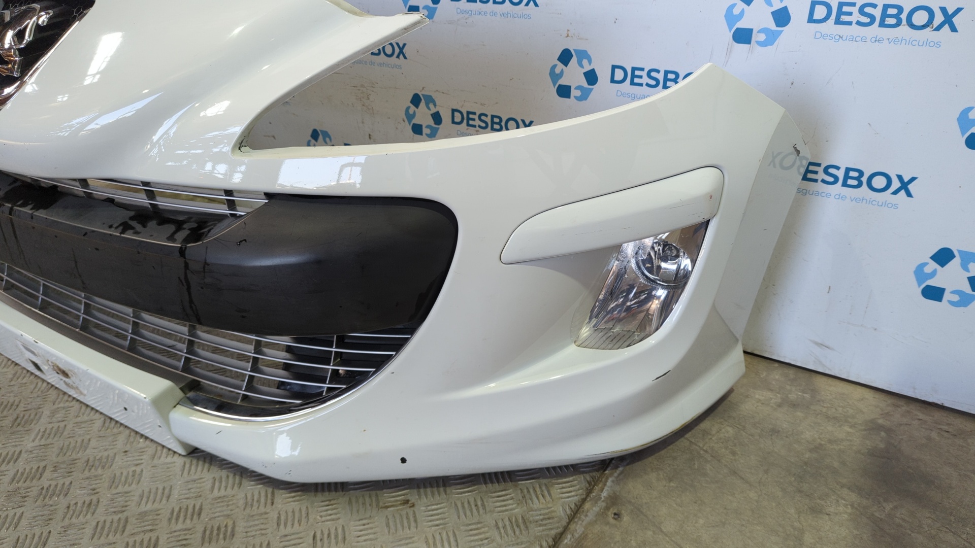 PARAGOLPES DELANTERO PEUGEOT 308 SW - vista 4