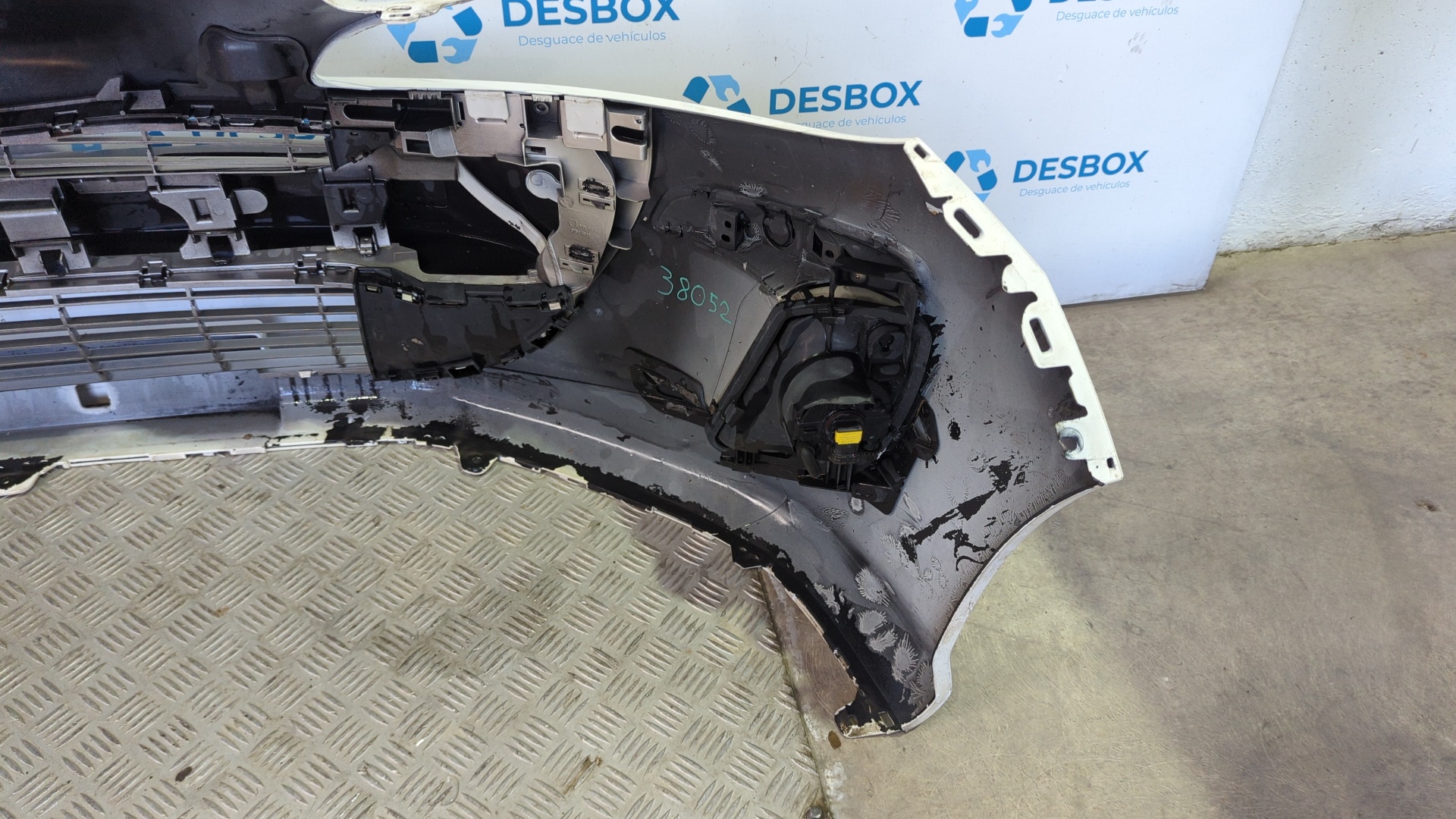 PARAGOLPES DELANTERO PEUGEOT 308 SW - vista 6