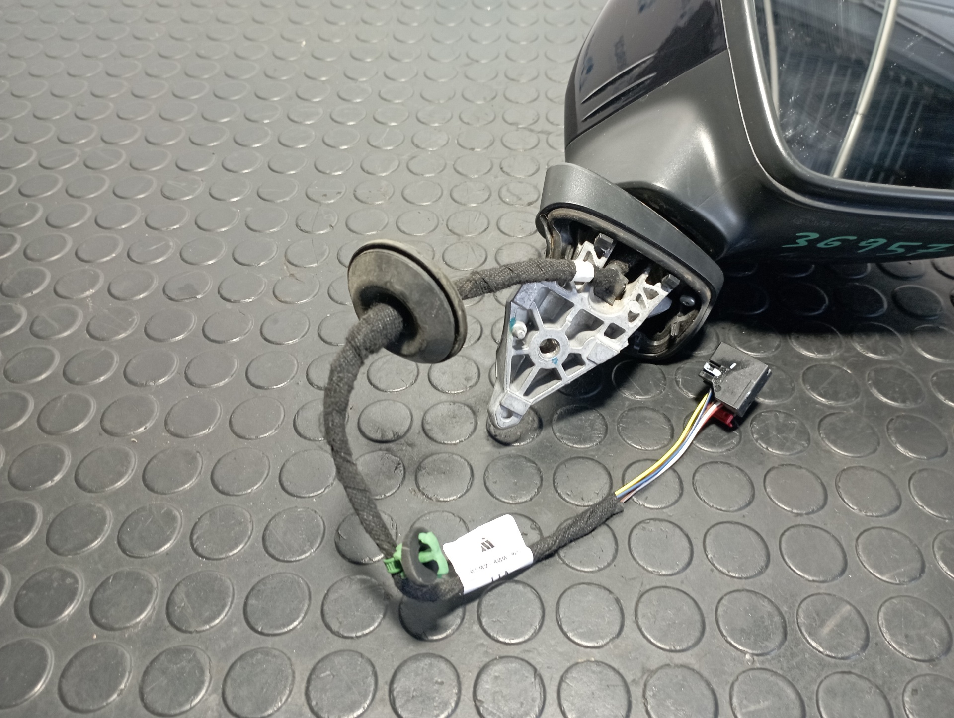 RETROVISOR DERECHO VOLKSWAGEN TIGUAN - vista 3