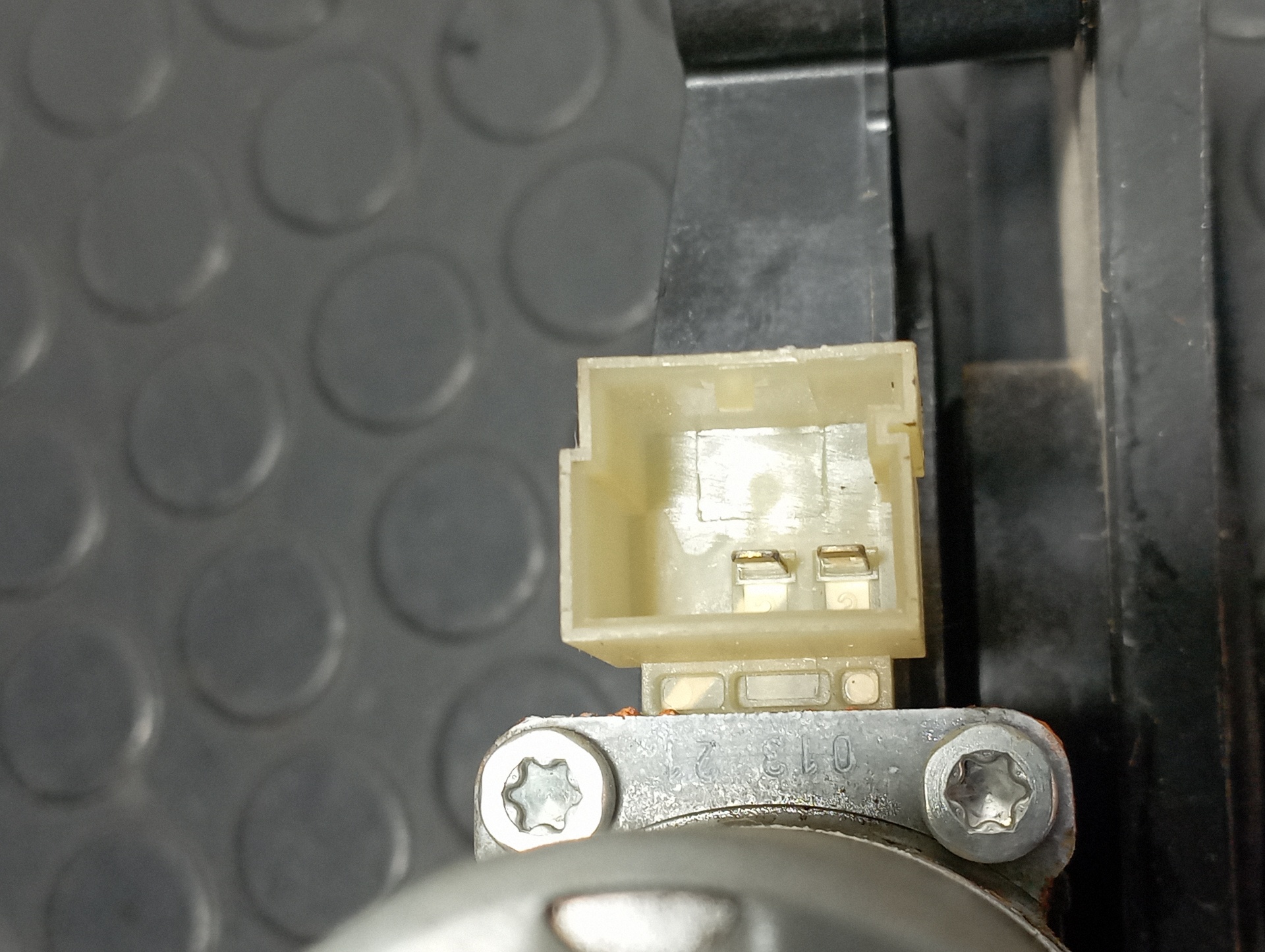 ELEVALUNAS DELANTERO DERECHO VOLKSWAGEN TIGUAN - vista 3