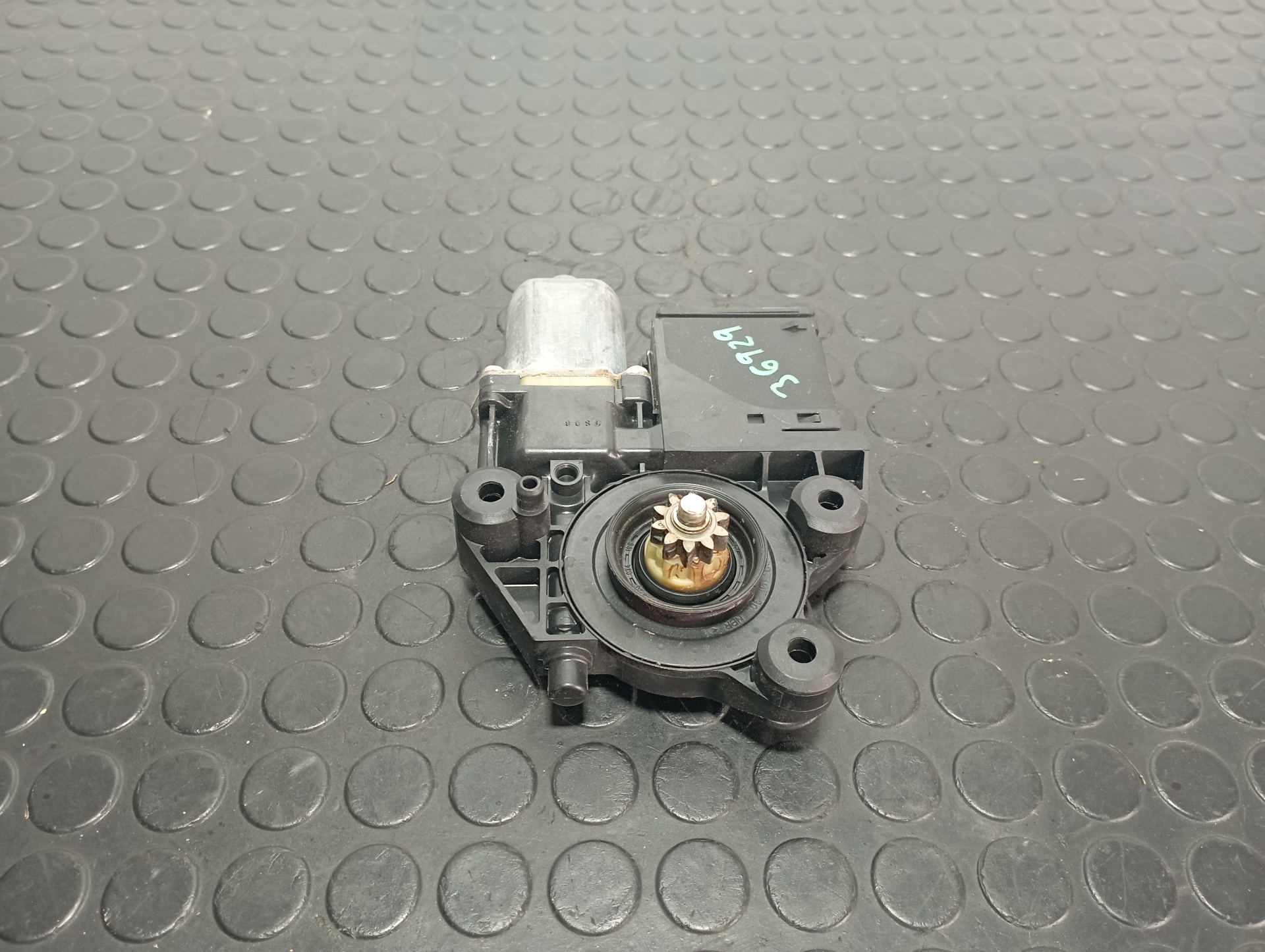 MOTOR ELEVALUNAS DELANTERO IZQUIERDO RENAULT MEGANE III COUPE