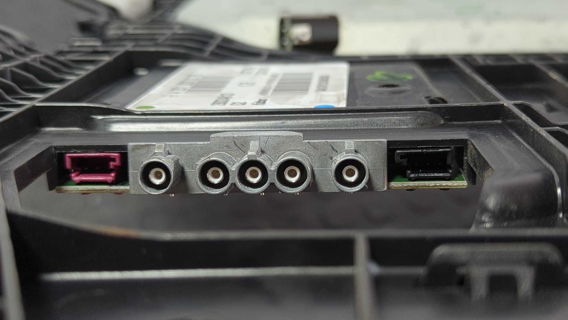 ANTENA MERCEDES-BENZ CLASE M (W164) - vista 2