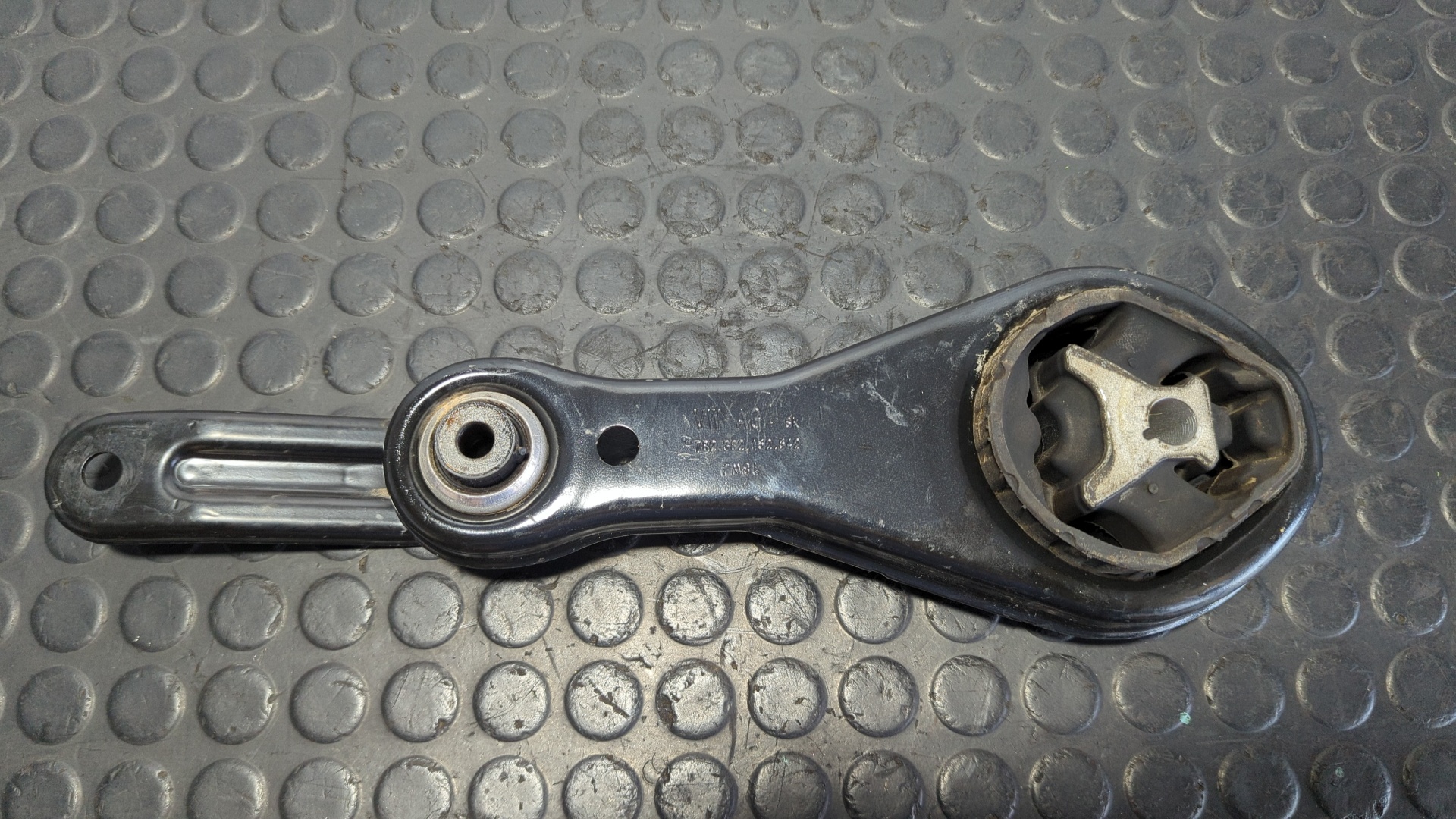 SOPORTE MOTOR SEAT IBIZA (KJ1) - vista 2