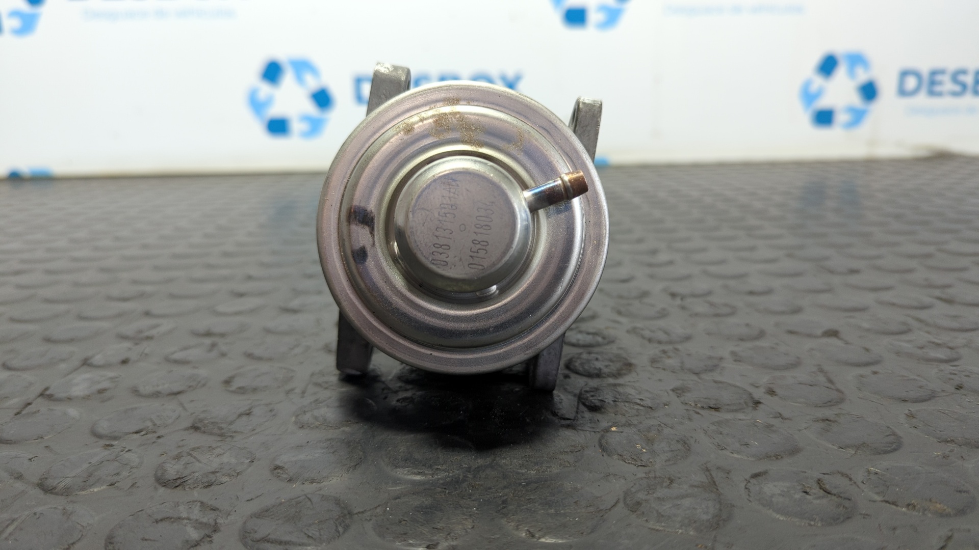 VALVULA EGR VOLKSWAGEN GOLF V VARIANT (1K5) - vista 3