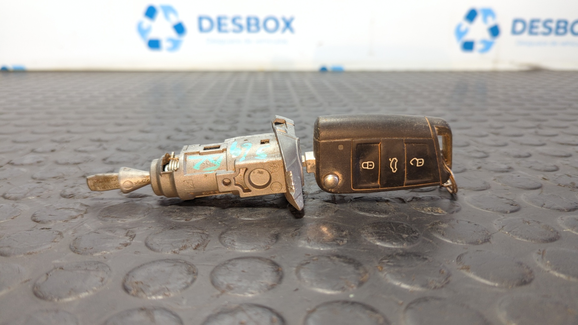 BOMBIN PUERTA DELANTERA IZQUIERDA VOLKSWAGEN T-CROSS (D31) - vista 2